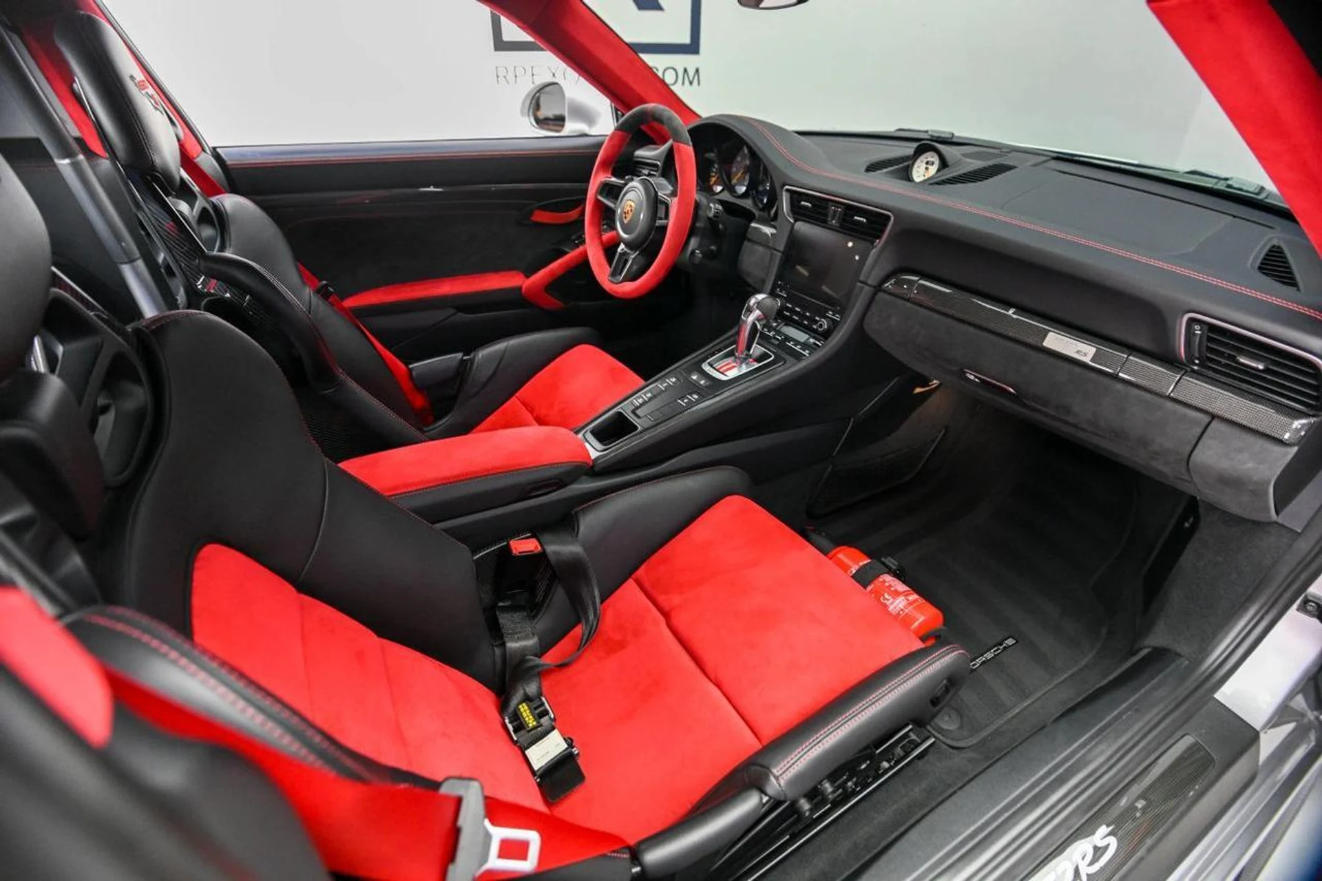 mph016_2099819229_a44ef39fc0606331ac7e3f4bfc1553de_e32e192267