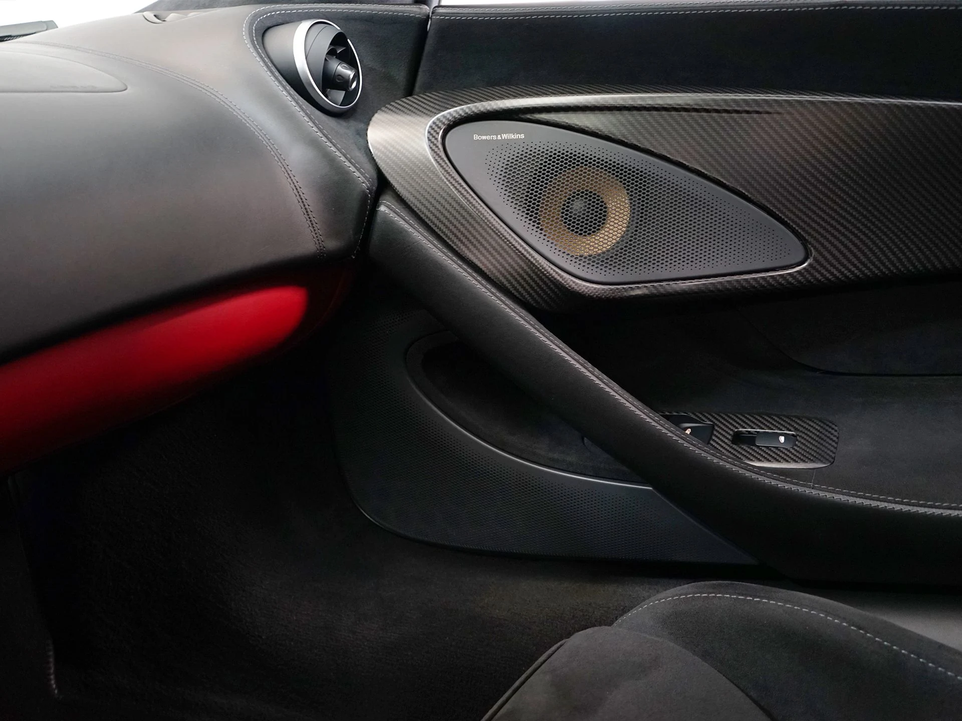 mph016_2110297736_e680e72569a4fe7042983d91464f8fd6x_129d8e9110