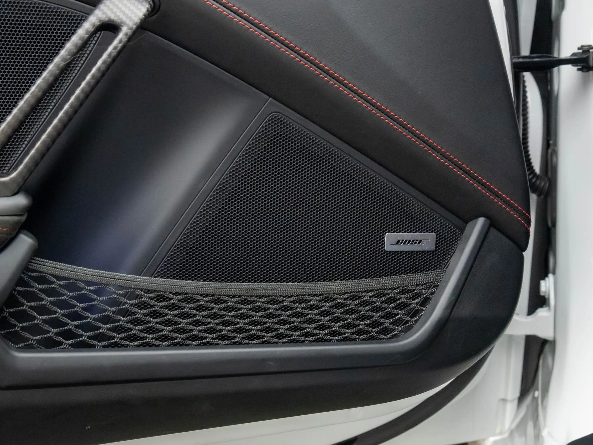 mph016_2111774672_dea5b7a24a97fa400554d076d8b53649x_66152255b7