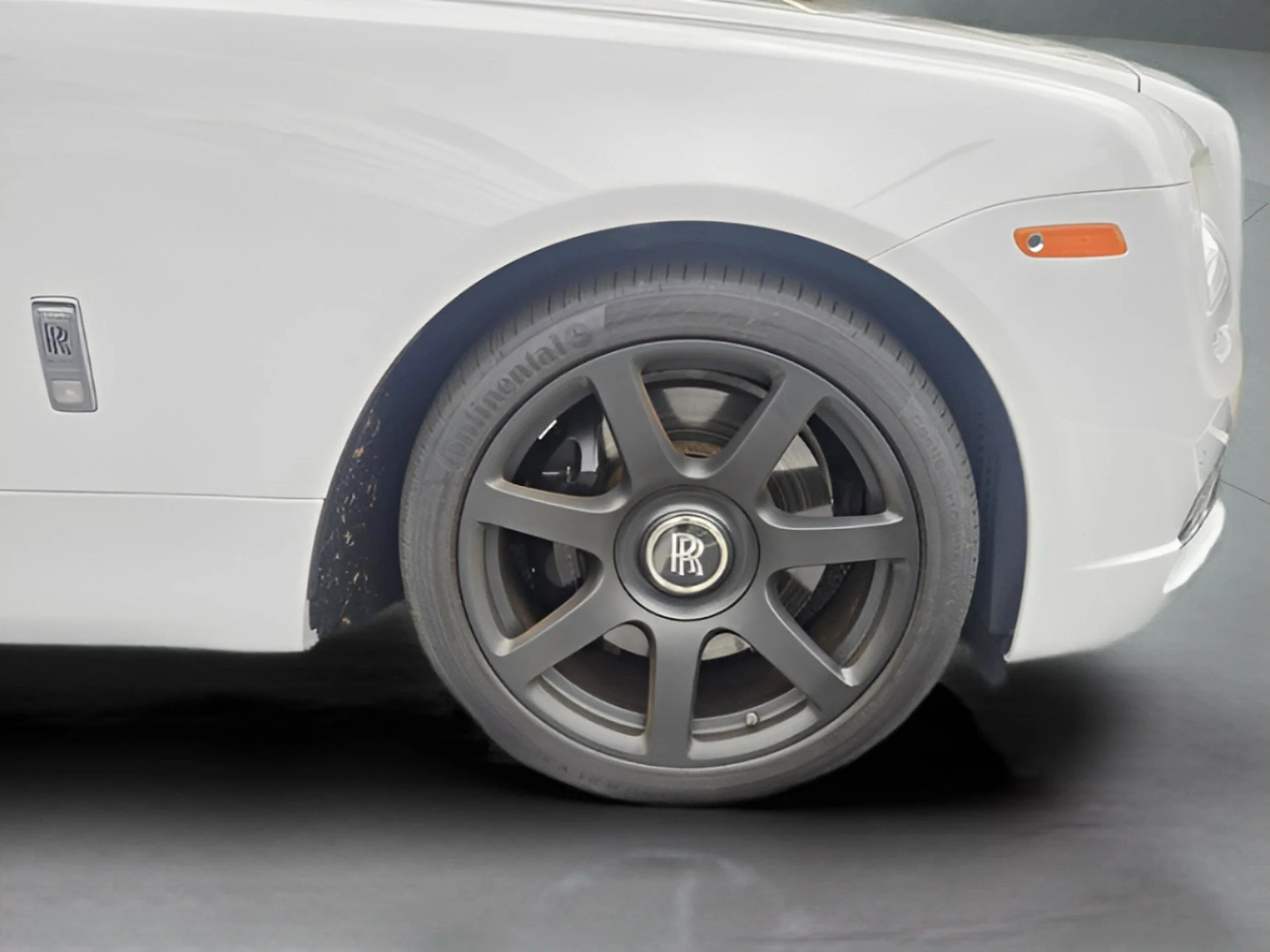 mph016_2112430730_18e8fabd7e7cea27f3479c681aea6a6fx_5068f2993a