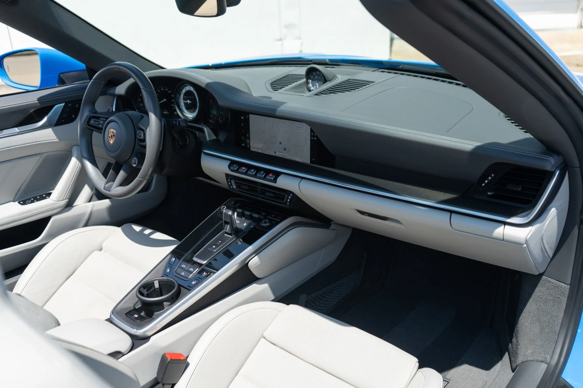 mph016_2121087659_Used_2023_Porsche_911_Turbo_S_1780079475_044b043c58