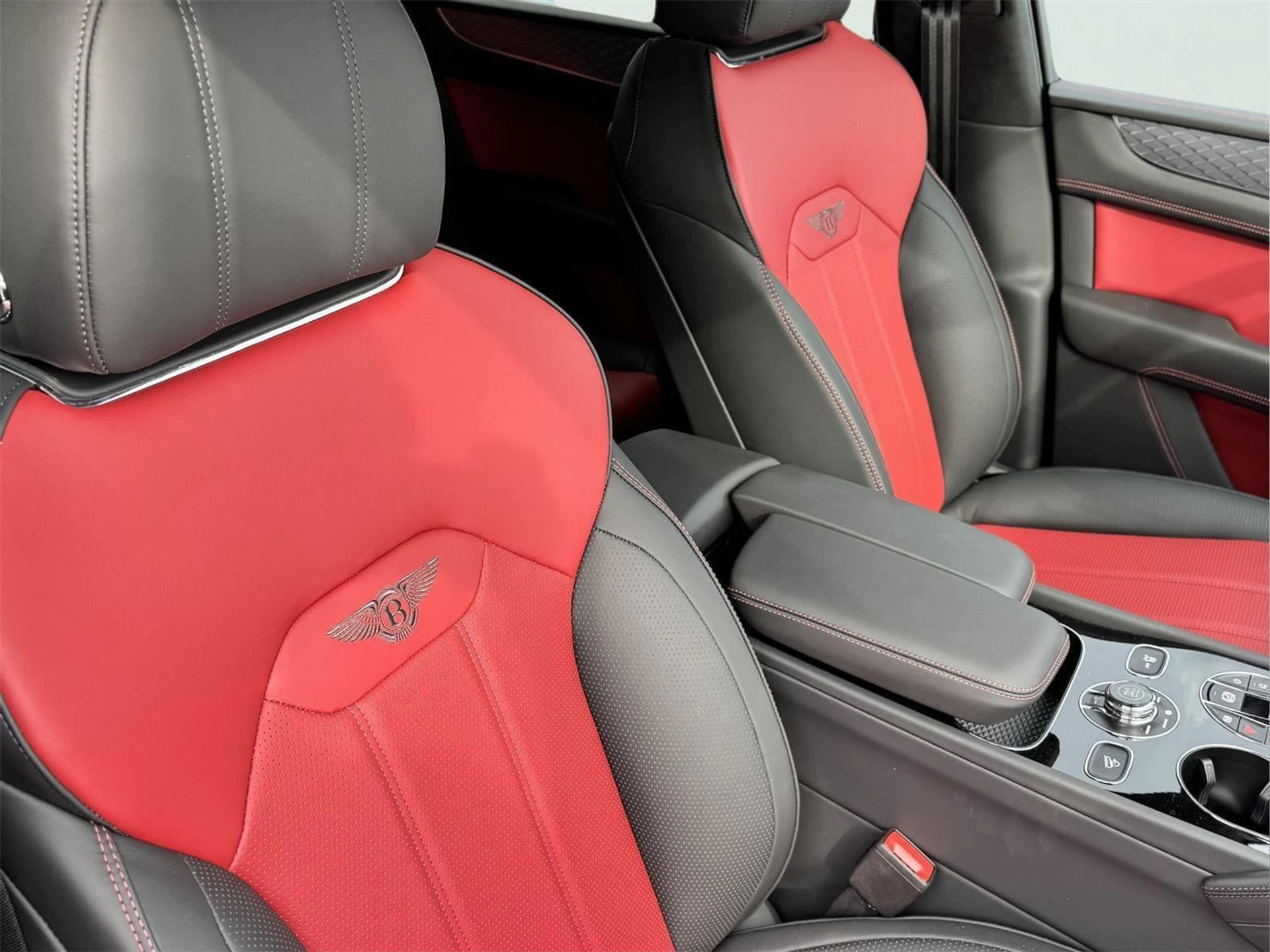 mph016_2123742102_6c94cc01505241a12450914de1793a46_29386eb046