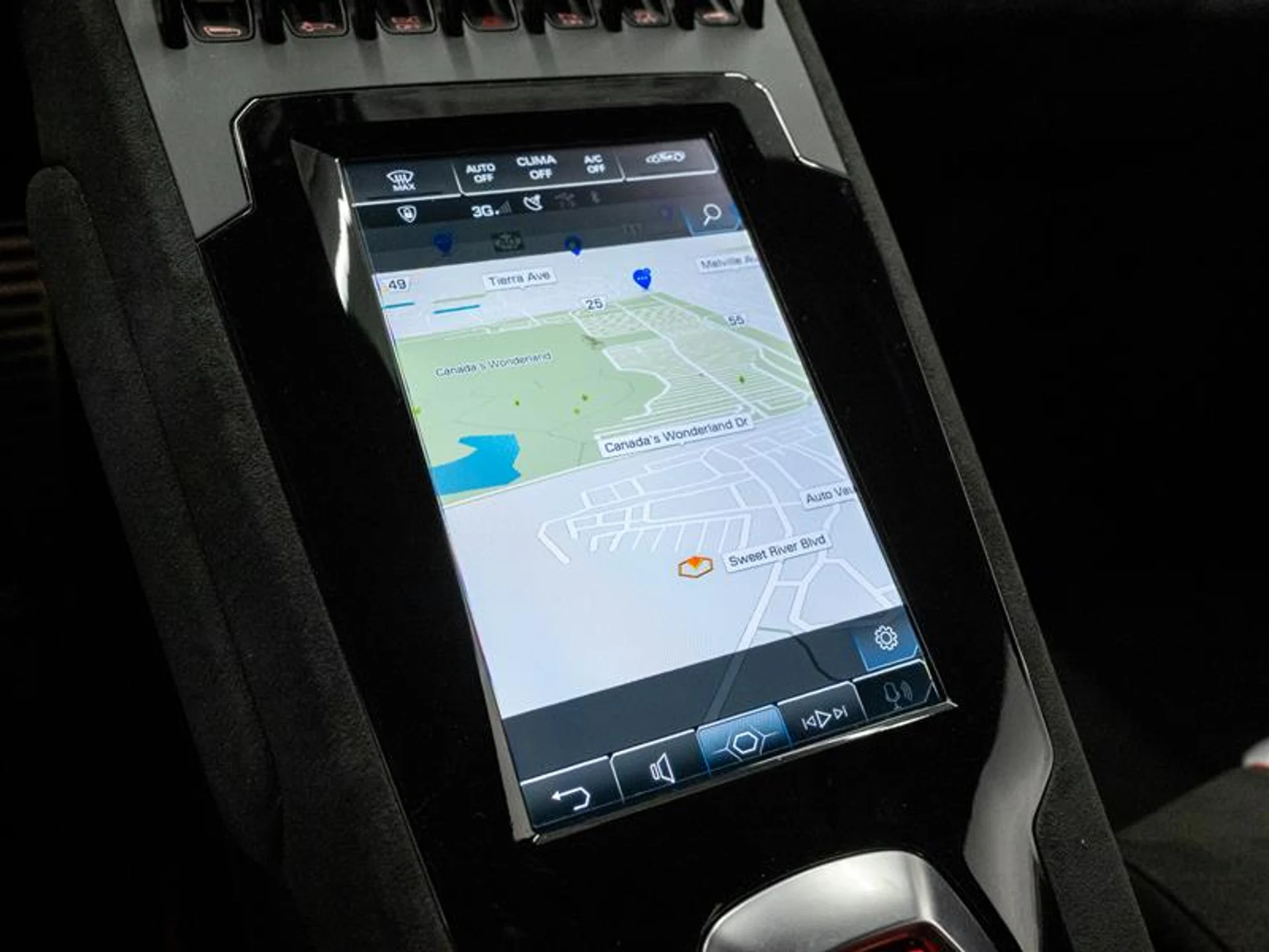 mph016_2125902226_11888226_1640334243_c5ce3b56b5