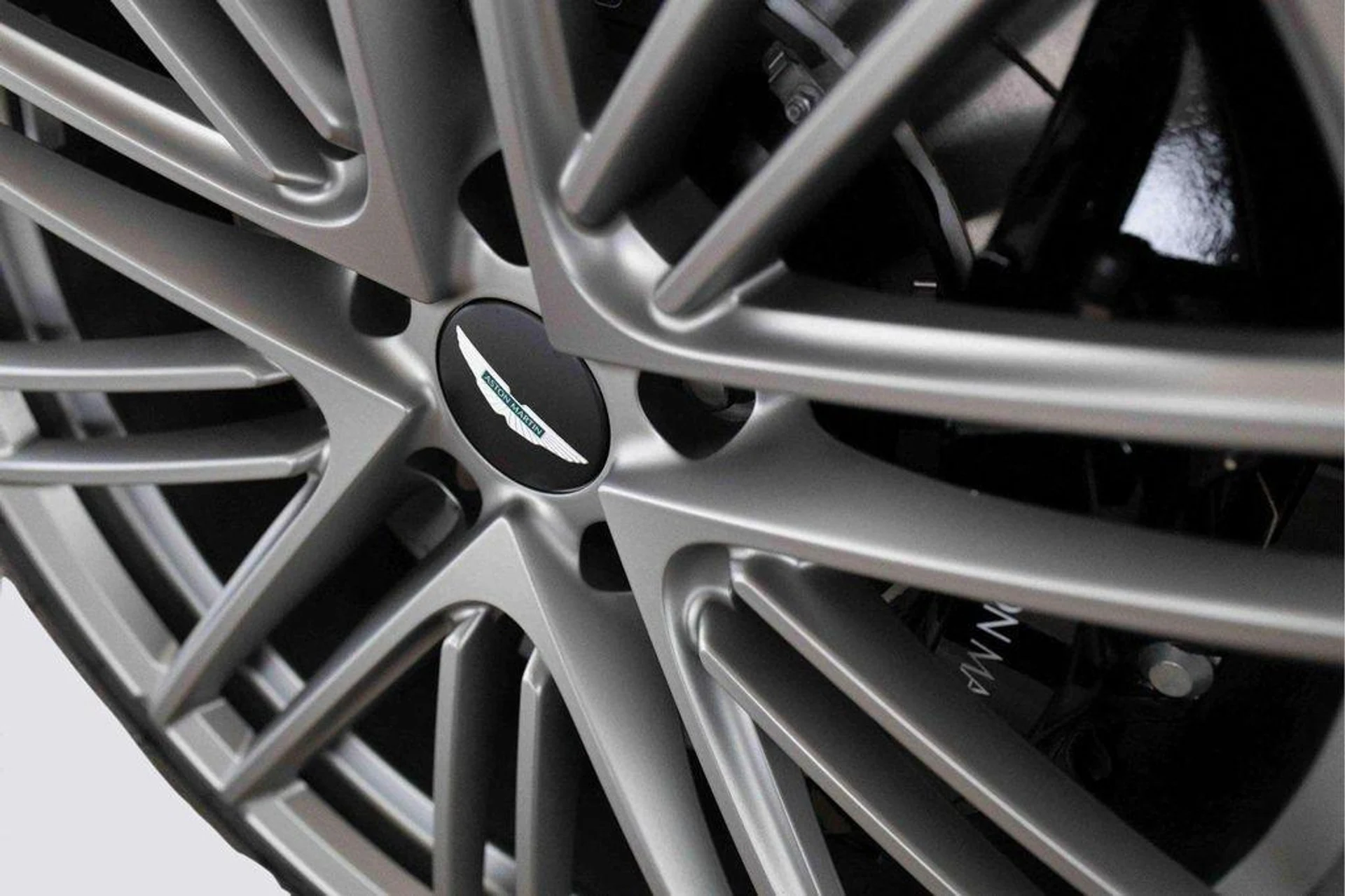 mph016_2130625876_A2_Brtd_Ur_X5_N_Kr_HE_5yrf0tu_Xkdzw_44f1eed8b0