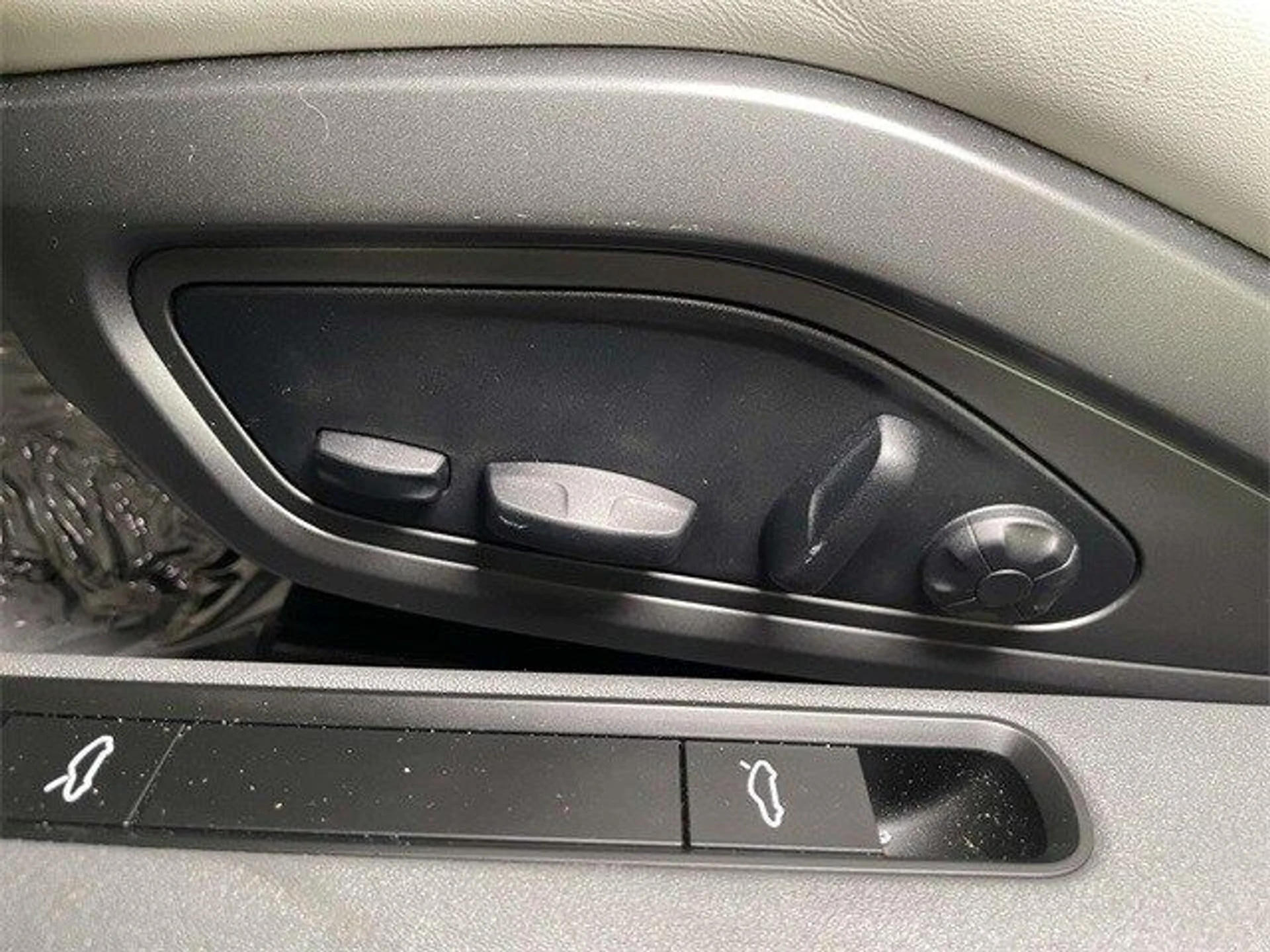 mph016_2132034963_58e56bfb72fe2c2a3ab8f0dbfdff72f6x_fadd4c982b