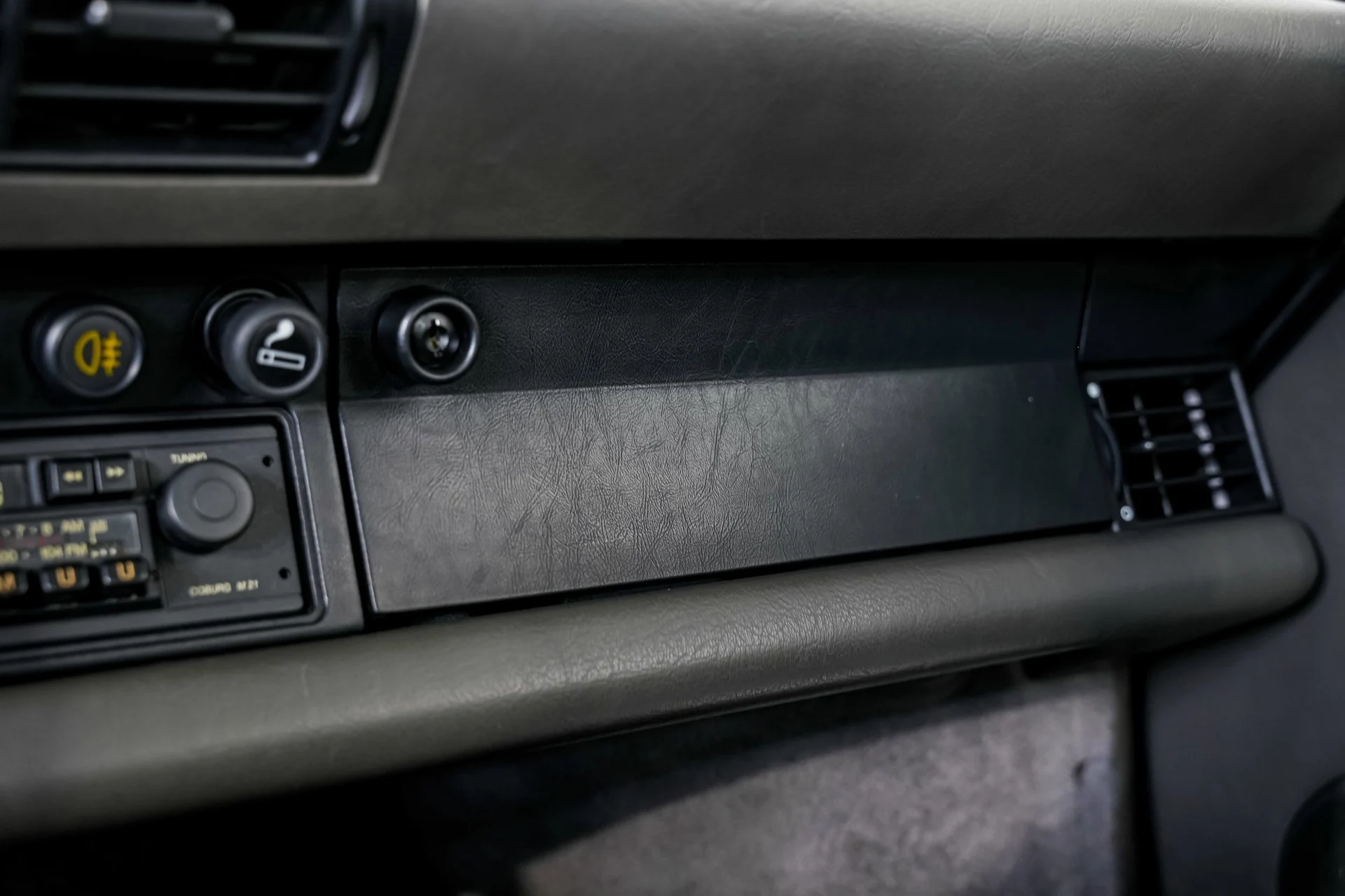 mph016_2134103201_2a5179aaba99f01d7416b47d8e947977x_4e8e35e270