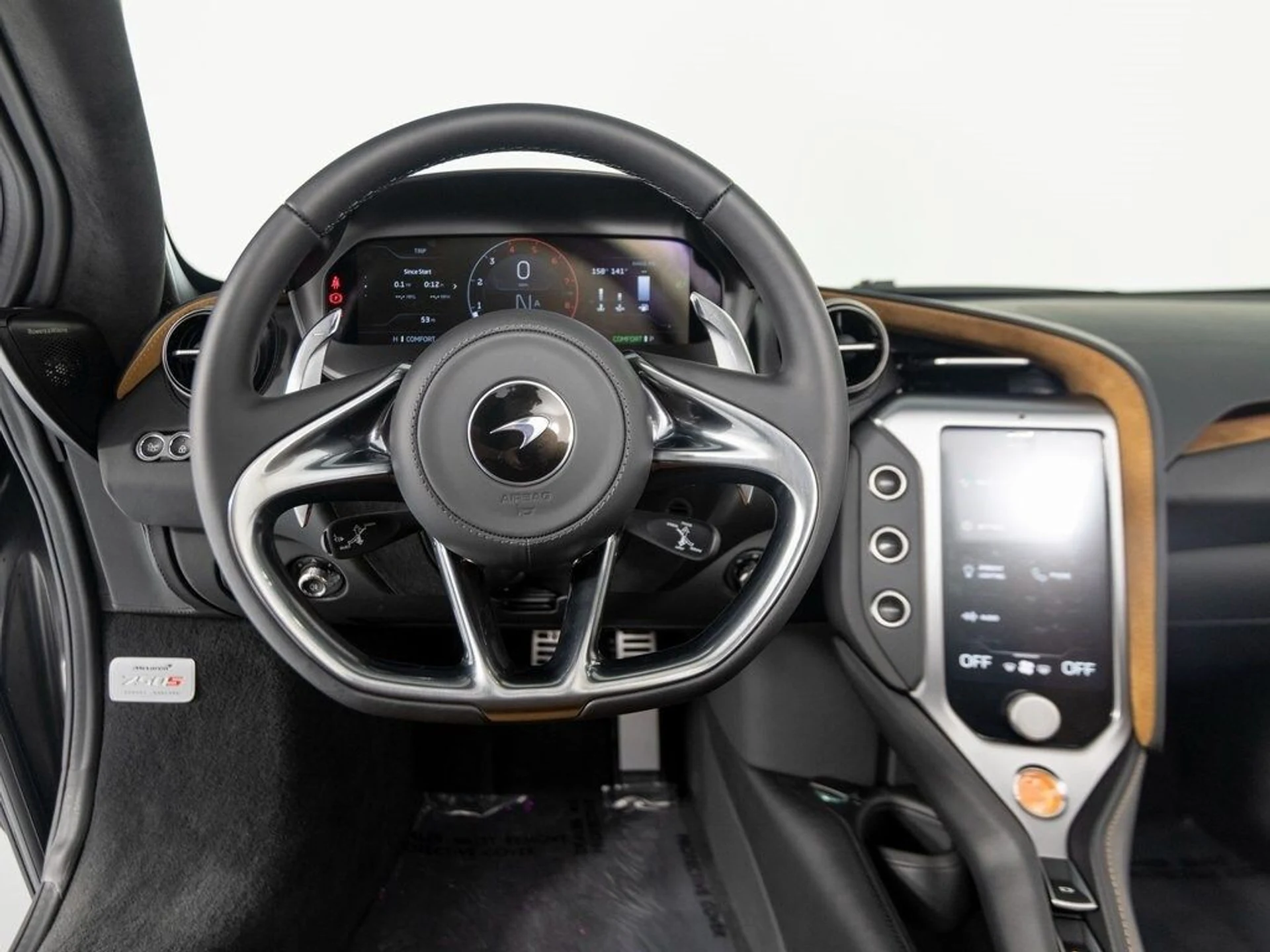 mph016_2138015454_b57a0681ebc6076aa524580f68e1c05fx_acf17a5f31