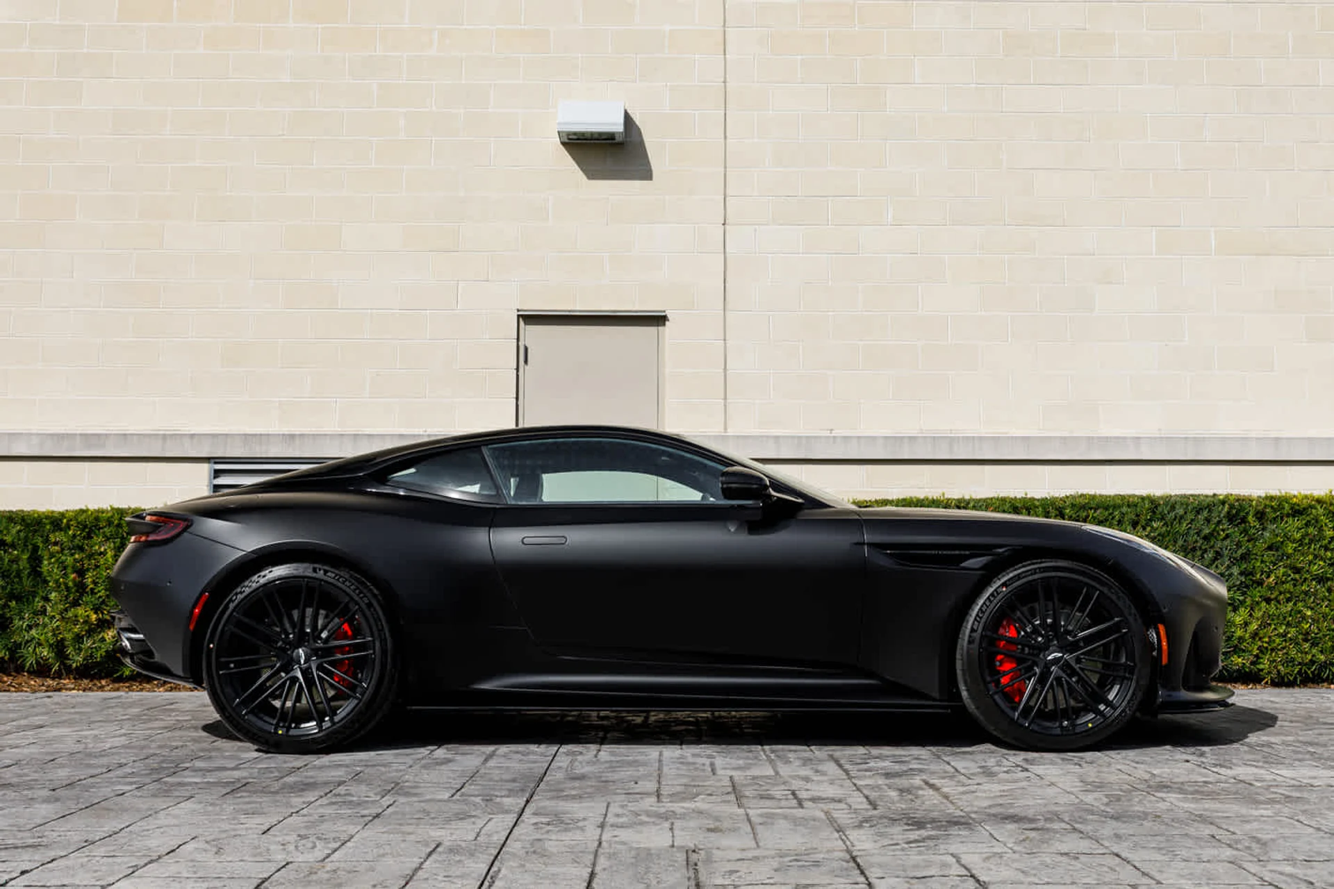 mph016_2139896018_17_b19821448d