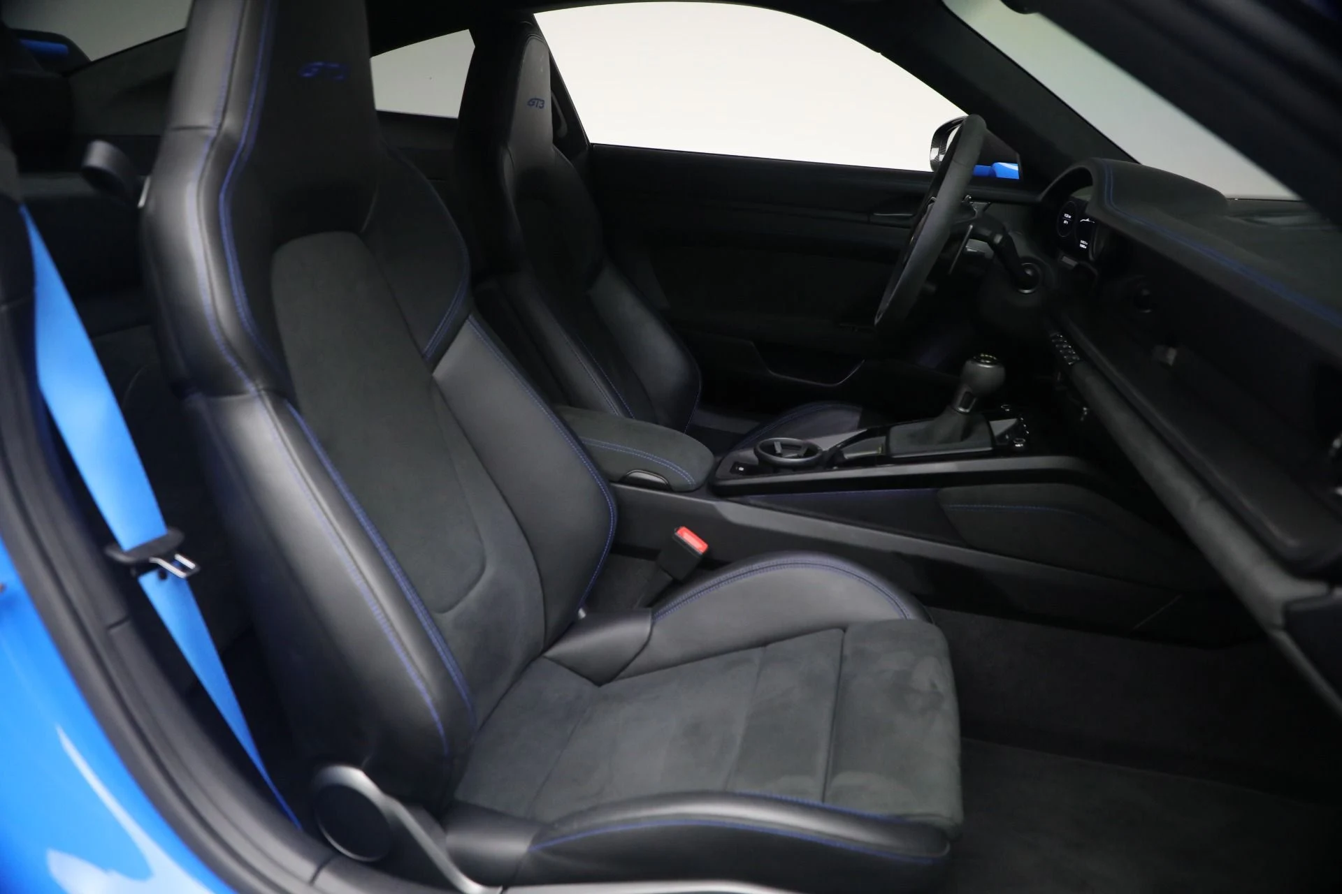 mph016_2140797423_Used_2023_Porsche_911_GT_3_1770130904_f80ab2c051