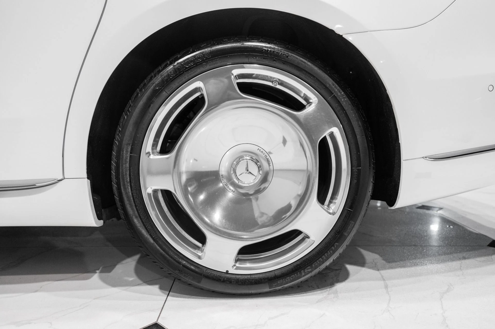mph016_2144724480_Used_2023_Mercedes_Benz_S_Class_Maybach_S_680_1786120197_0a0e96b6a8