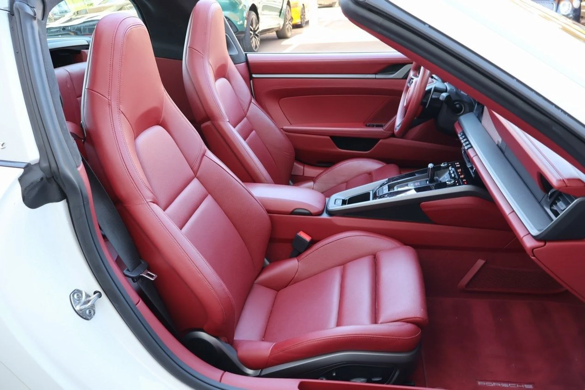 mph016_2146782095_17_3a52e0ceef