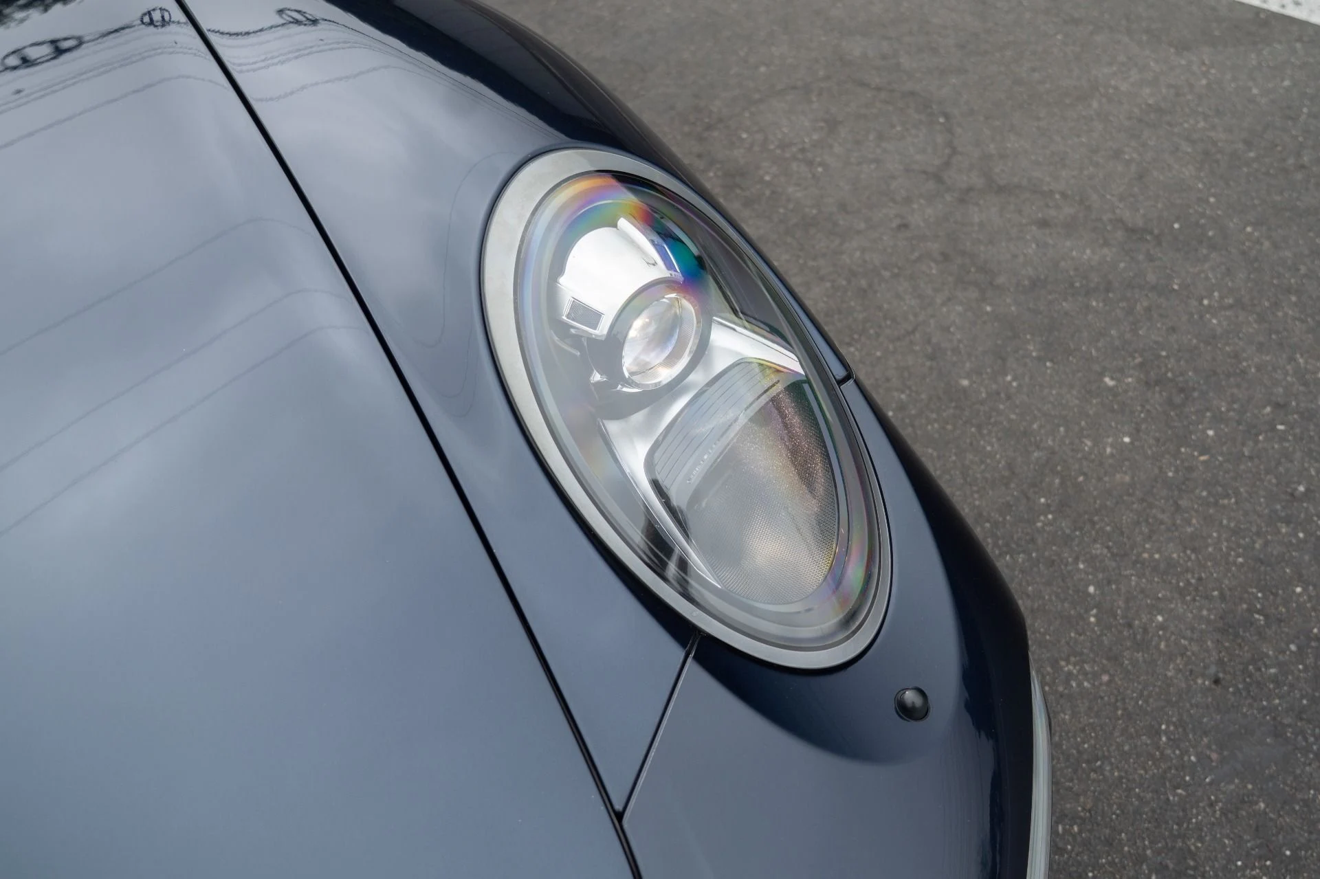 mph016_2152483204_Used_2017_Porsche_911_Carrera_GTS_1757460668_fcb60f96f5