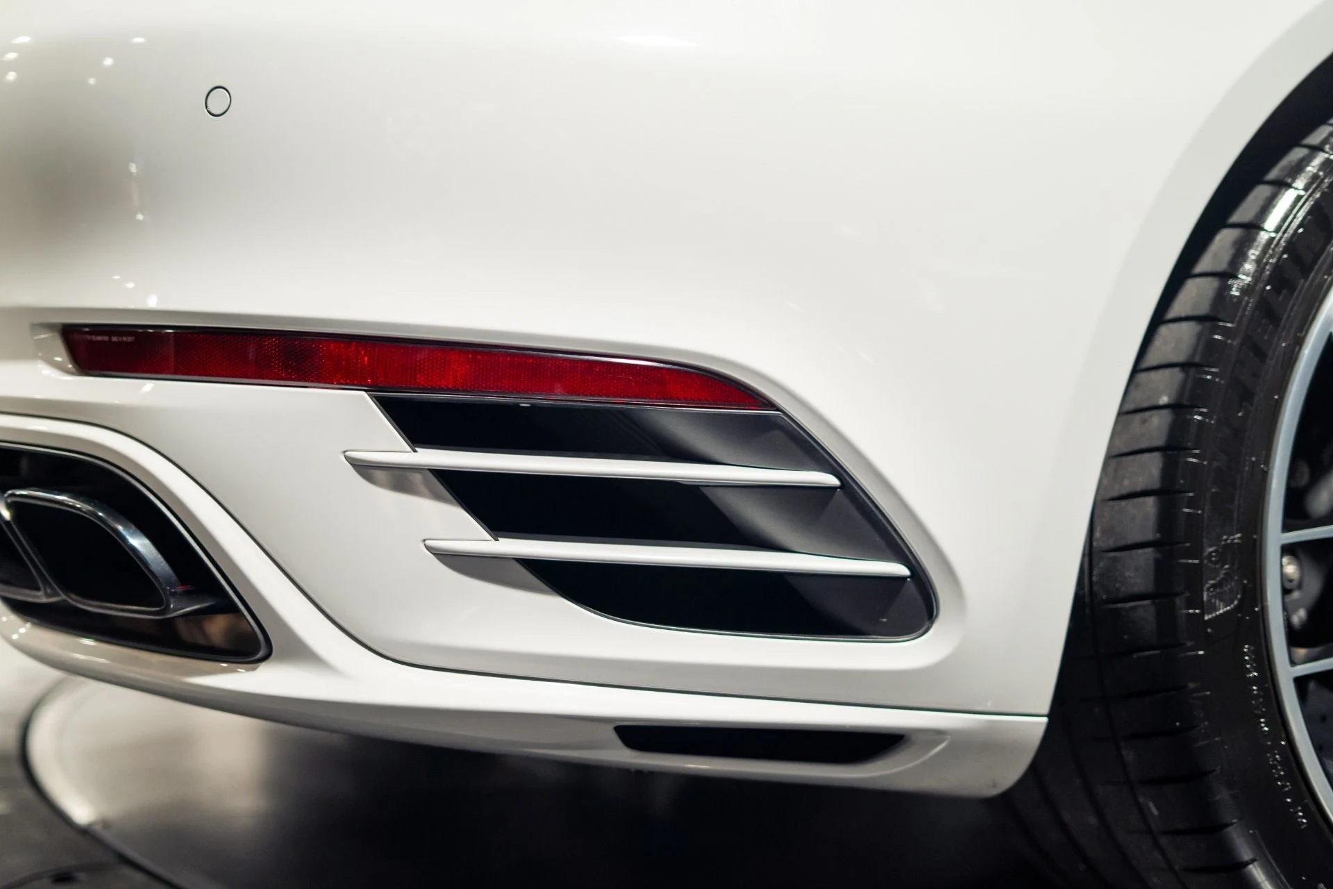 mph016_2152493720_Used_2017_Porsche_911_Turbo_S_Cabriolet_1783375481_bce6ea09a4
