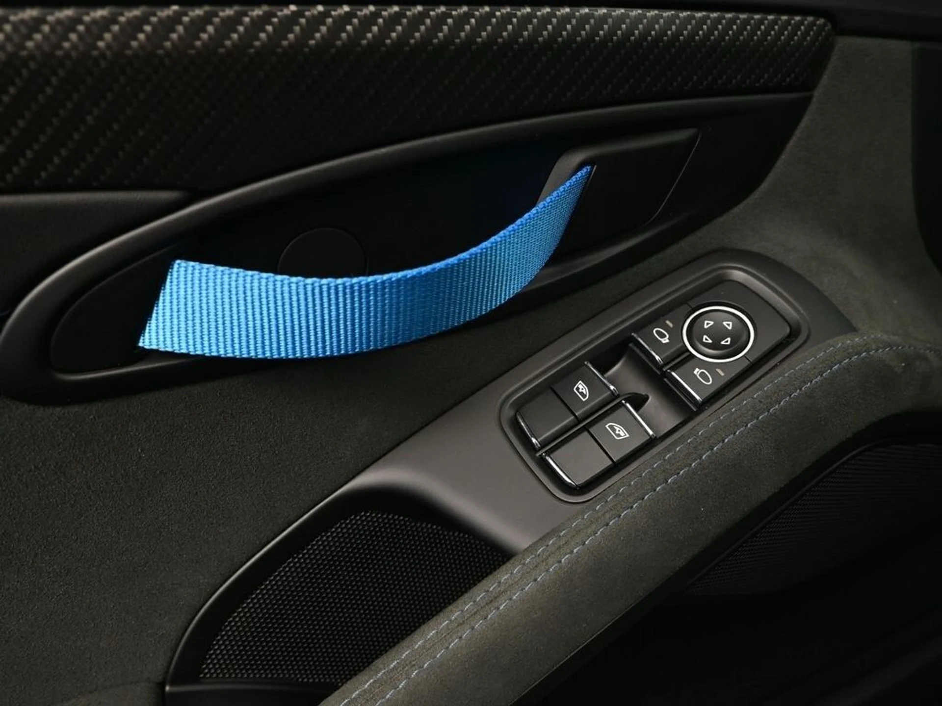 mph016_2153306369_6fe8d5bfa9087b2311ceb1a7cb029055x_b1af670209