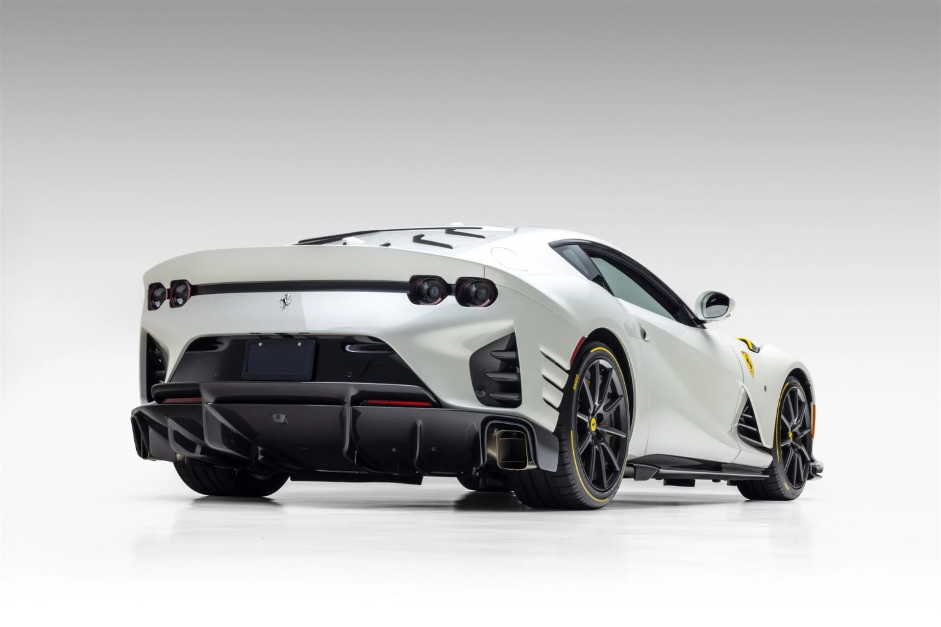 mph016_2155621704_13030_p17_l_1da6e4cac0