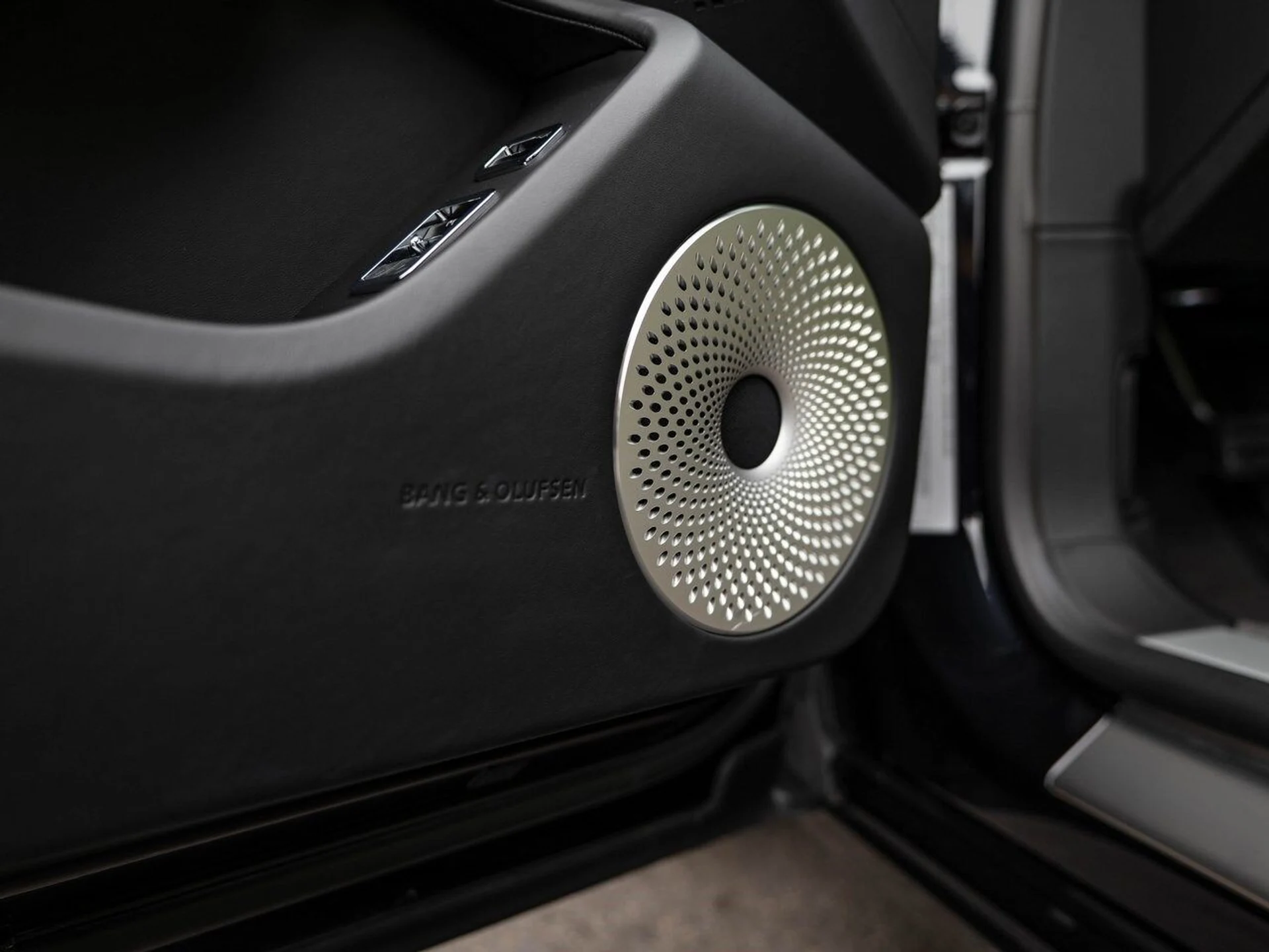 mph016_2157503639_6aa1ffce4827605cfd85138dc7490ec7x_12b1856ed1