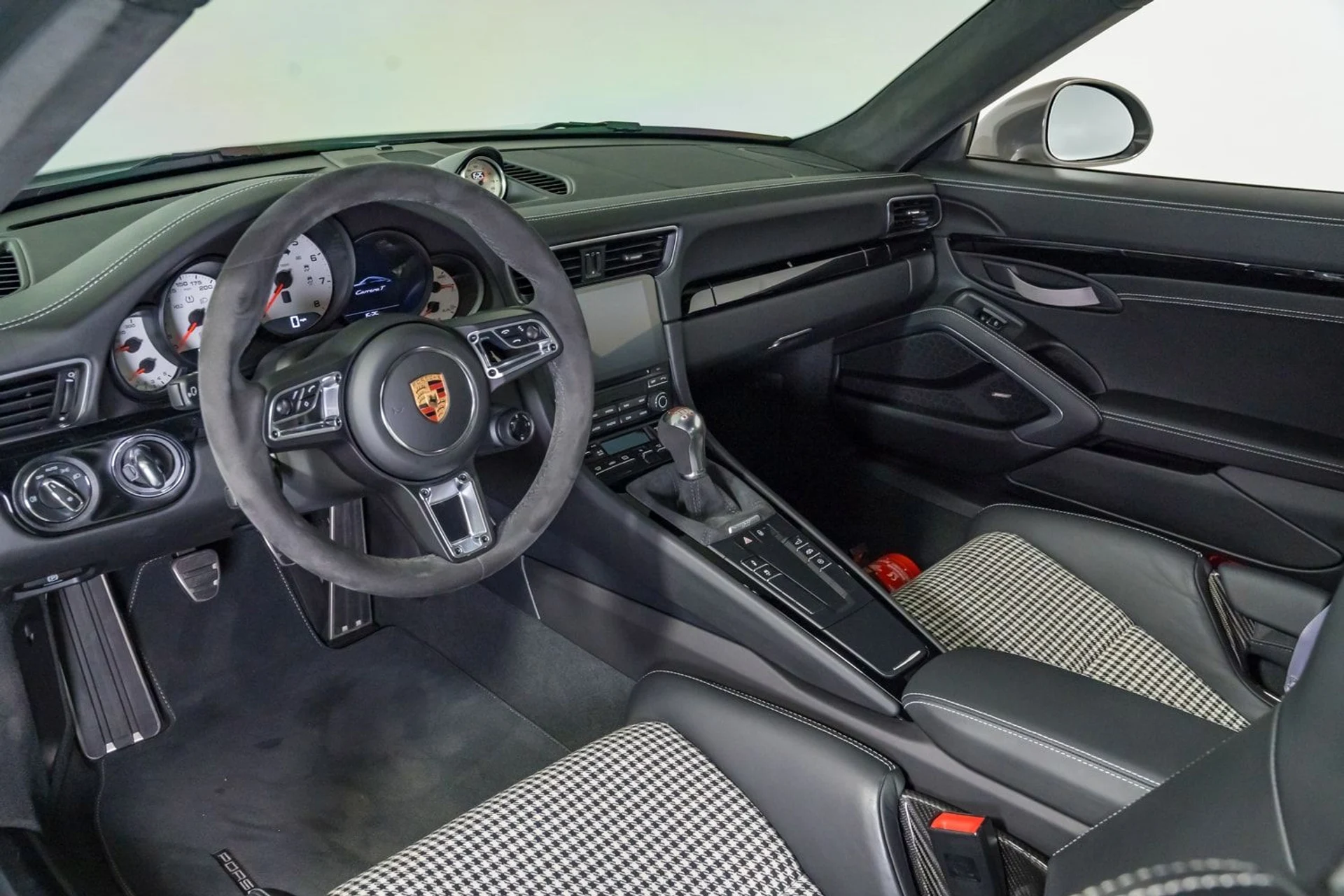 mph016_2157904786_a215308c69404f06bea485eb7729d751_4b660510fc