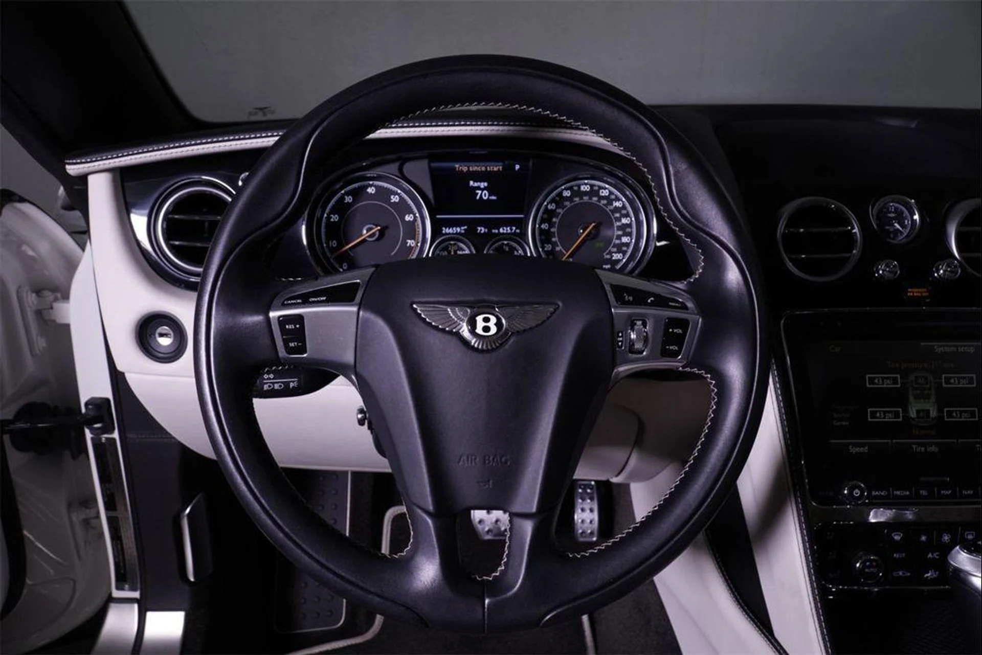 mph016_2159340451_ed_Hq3_Av3zh_L2_Lvgw_T1r_AB_J_Gh_Ok_9253c87bc2