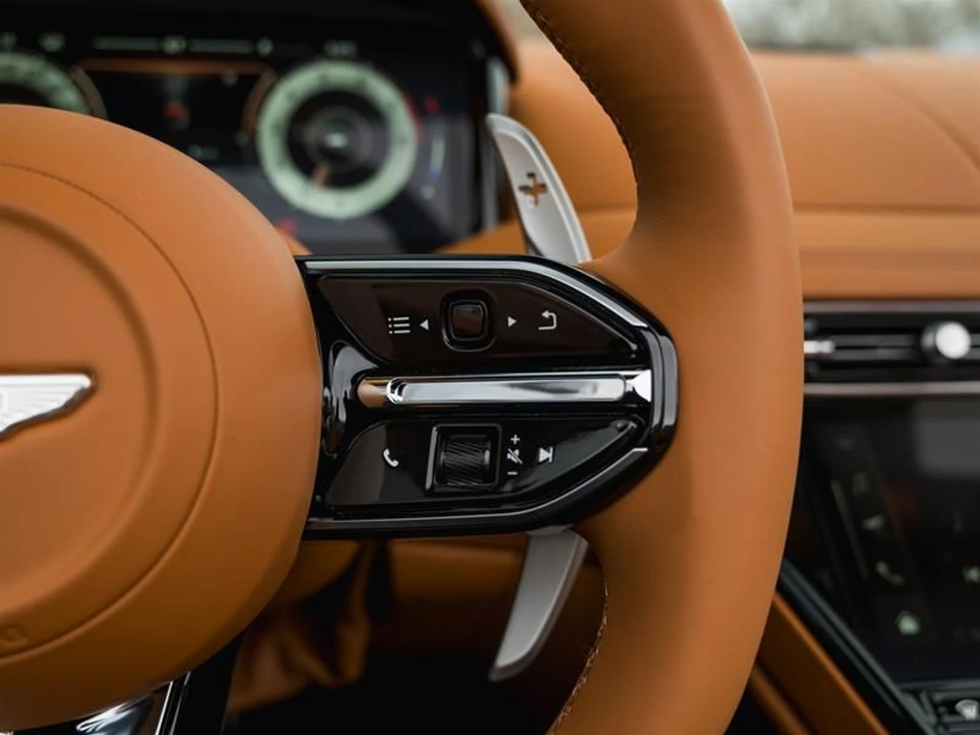 mph016_2161527562_zuf4n4qe_2153085bd1