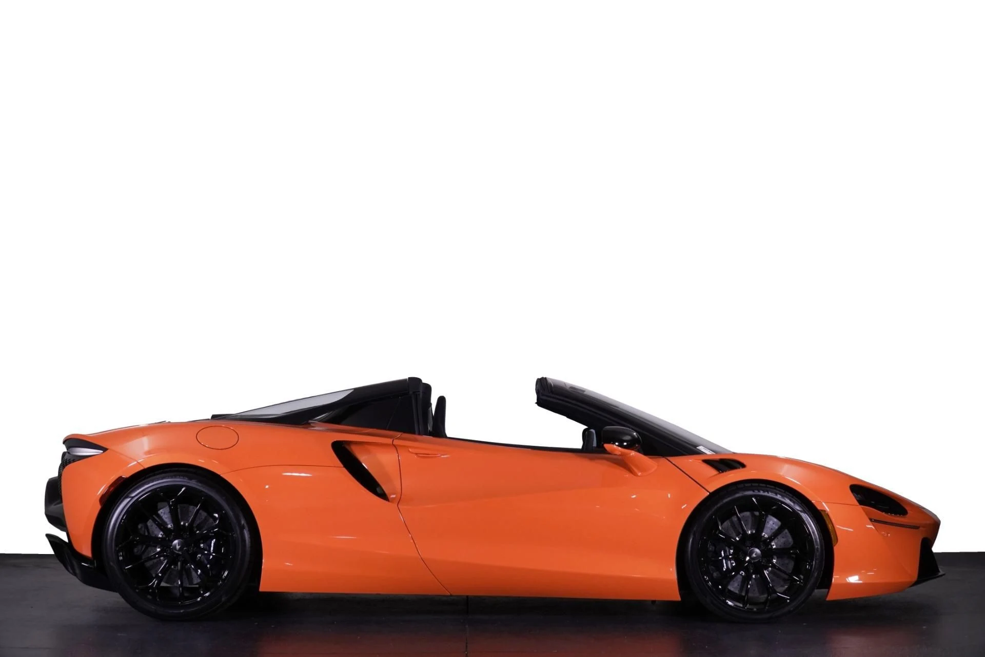 mph016_2166648954_New_2026_Mc_Laren_Artura_Spider_1762628277_fb659dd4d1