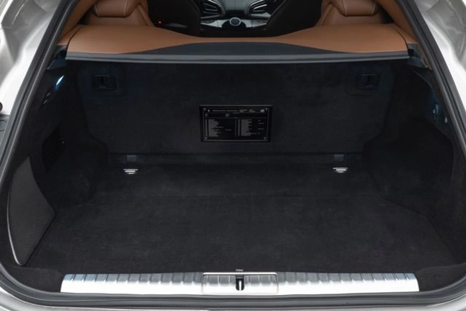 mph016_2167649835_Used_2024_Ferrari_Purosangue_1772567978_ed77b97b63