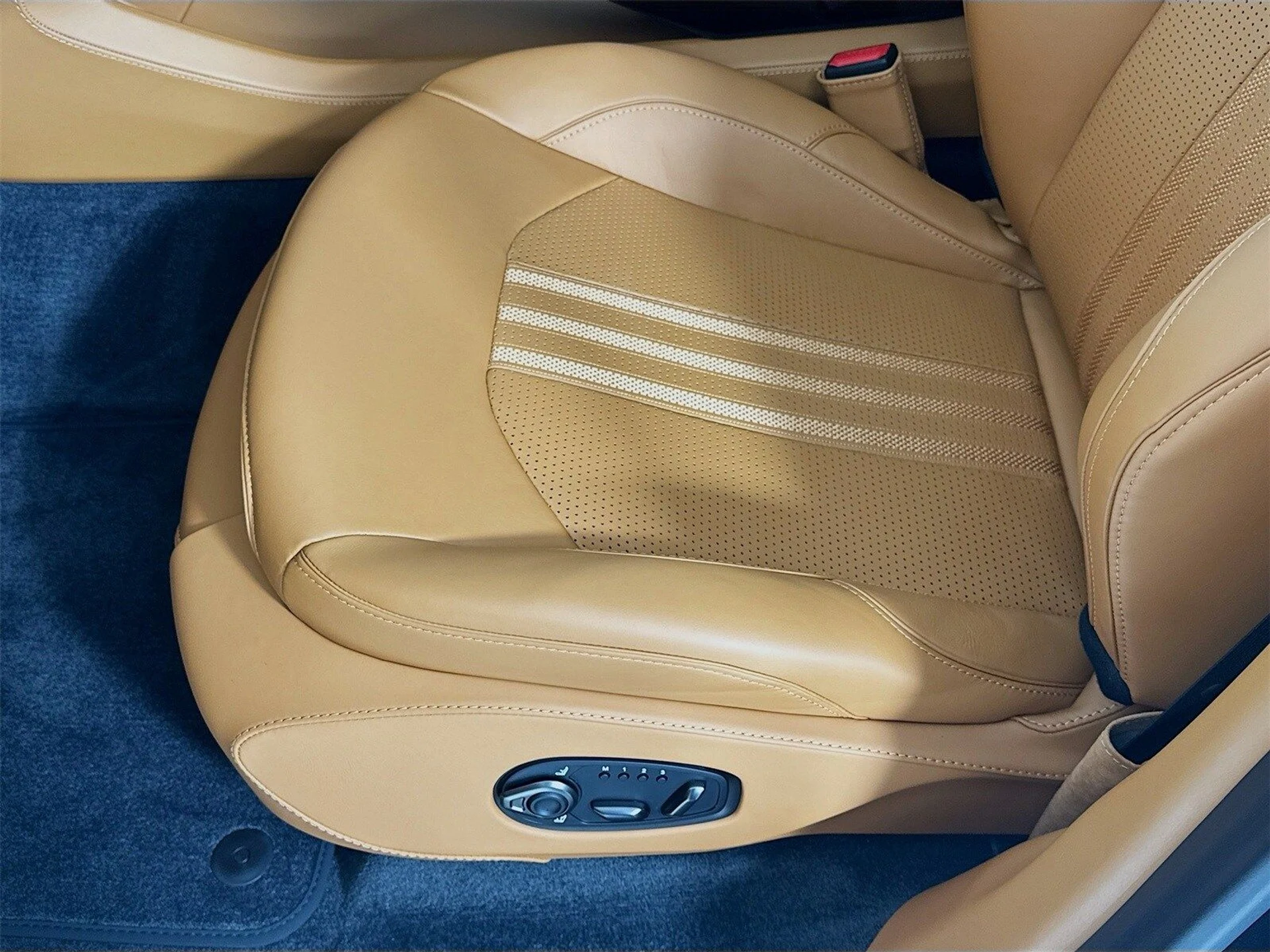 mph016_2168009704_72fefe8a22e36dd694a0f5a6ad24a20dx_5ad2b6452f