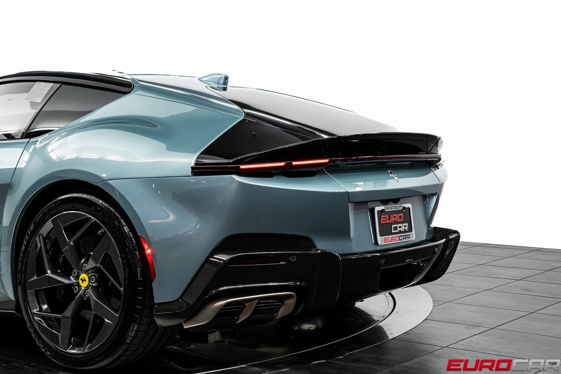 mph016_2169922602_image_17_6dbfe4a7d3