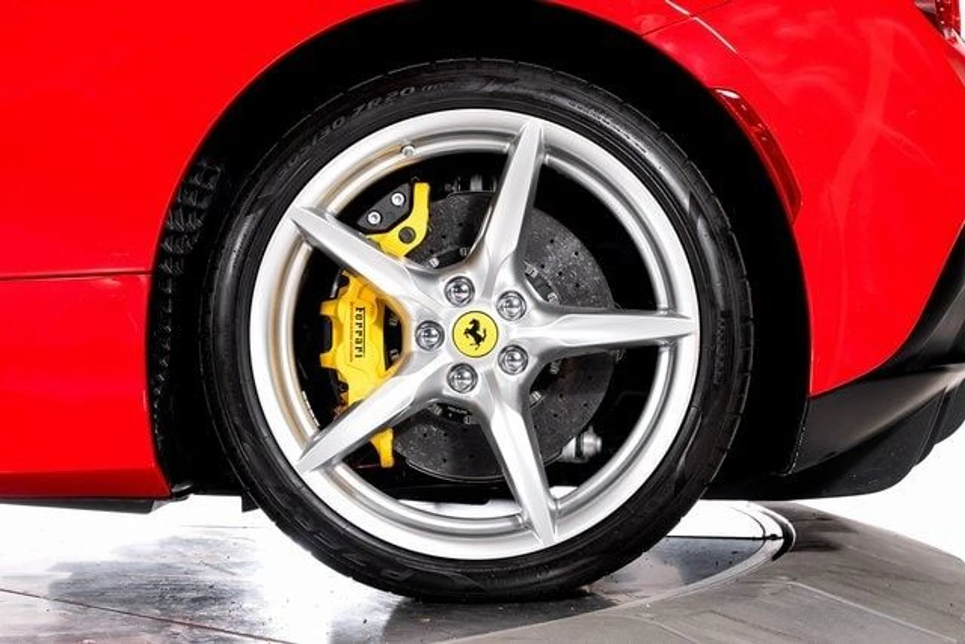 mph016_2170561866_d984f4cda2be12c1f1aaae84990aa138x_ff6a13e1bf