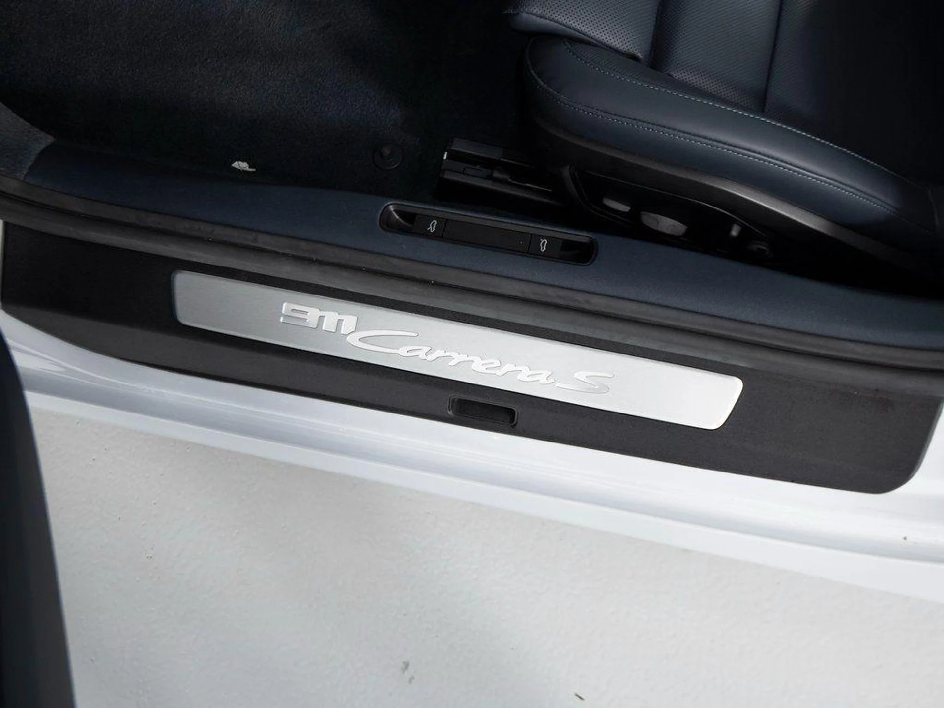 mph016_2174539448_0g_F4a_Ow_DZ_3_Eg_Gfv_AFDCQB_Wimpc_A_6b482603bc