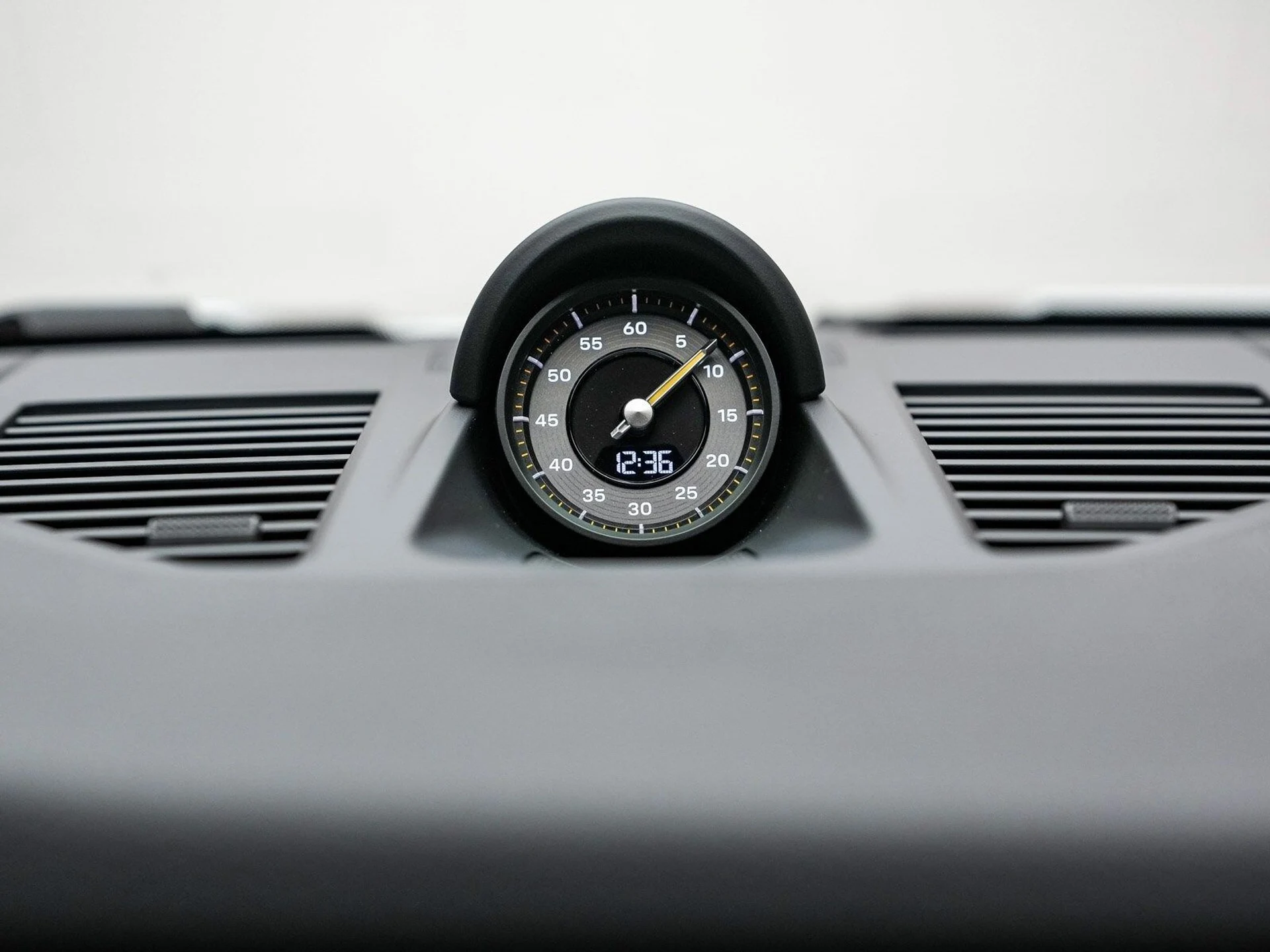 mph016_2177831786_818e069ea89f13d74c517ec6a48cd00ex_02e73a7f08