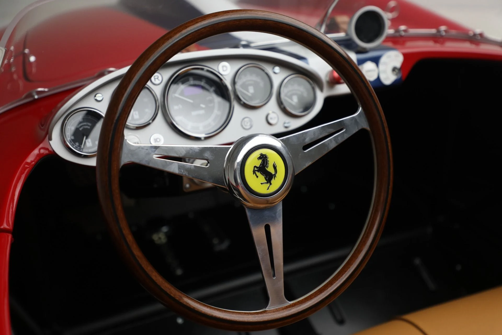 mph016_2185812984_New_2025_Ferrari_Testarossa_J_a25713d1a3