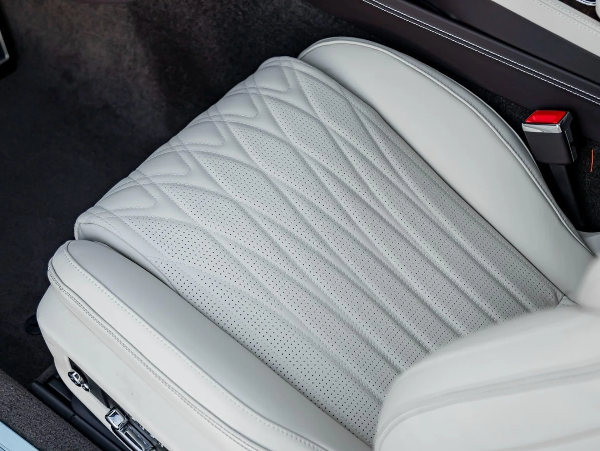 mph016_2188064894_17_cc97390b47