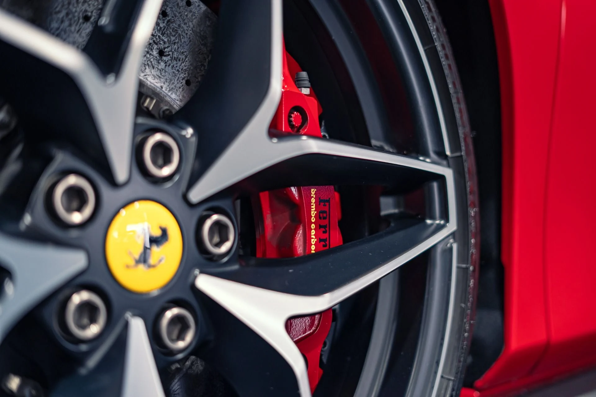 mph016_2191897177_Used_2020_Ferrari_488_Pista_Spider_494714_MSRP_1787763443_ac6daa1f9f