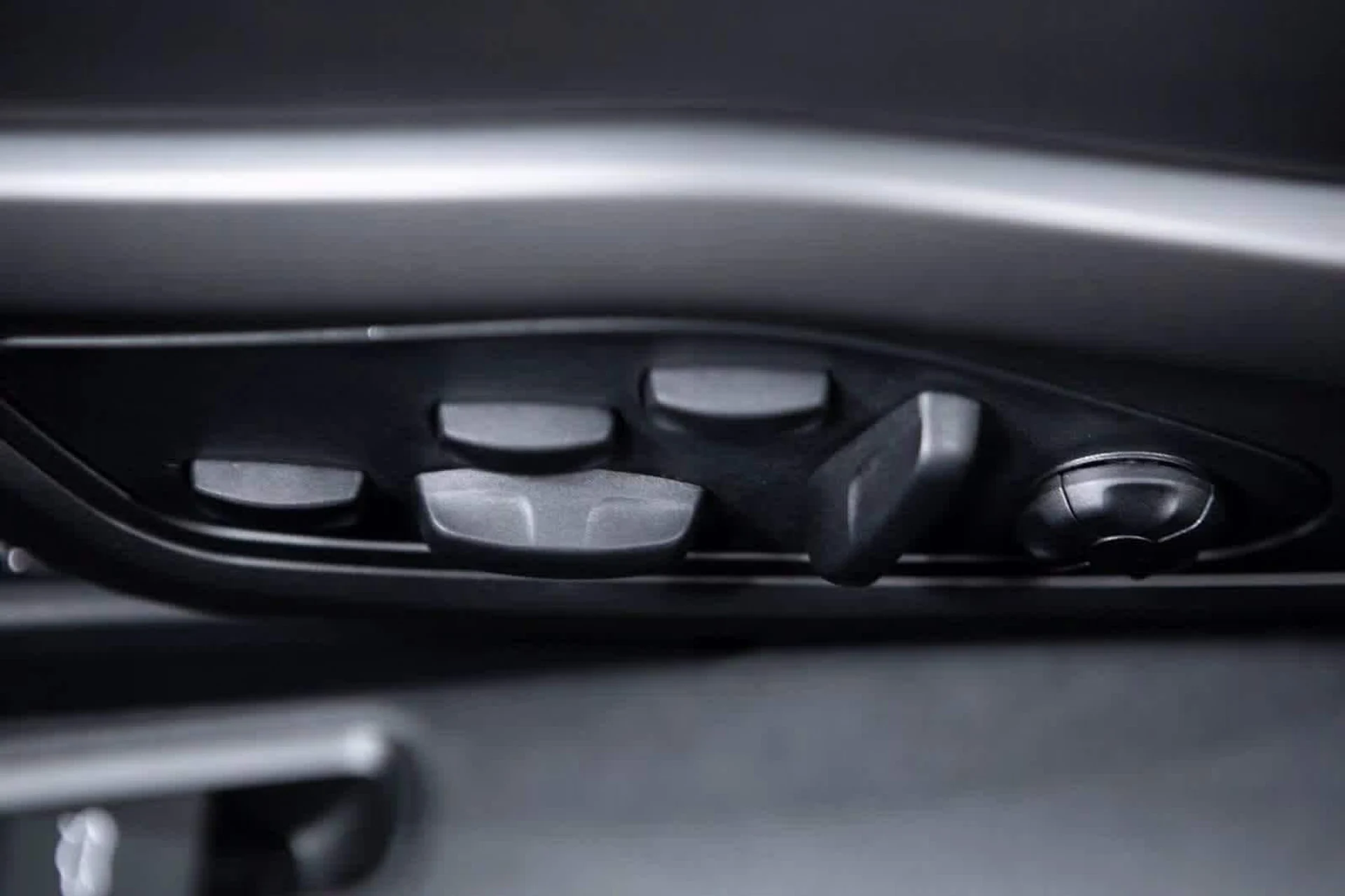 mph016_2202087645_bae6e7c267c773e1e39b00c225825ed4x_8c8a81969f