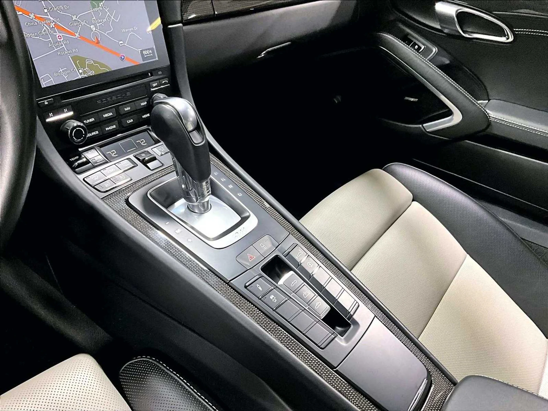 mph016_2204248419_d54a128766b3b6610ab6d61a78a06a50x_3c4684fe75