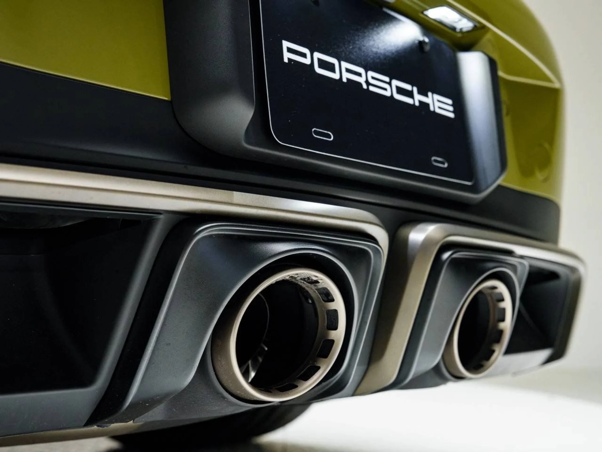 mph016_2207902452_eb01122346294b5d09aa330bad0f99d3_9090348d0a