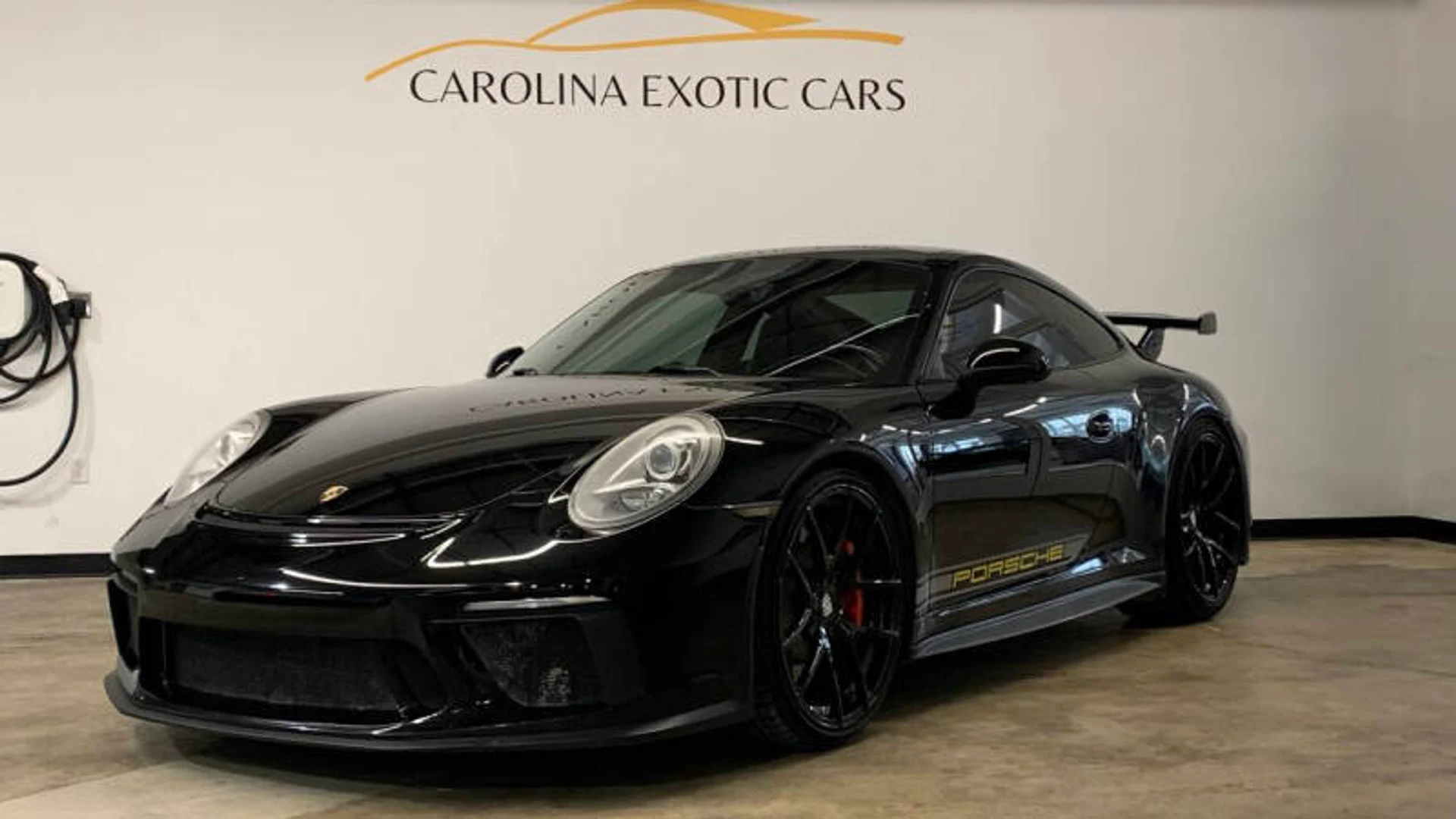 mph016_2210135186_2014_porsche_911_carrera_2dr_coupe_a19e15845b