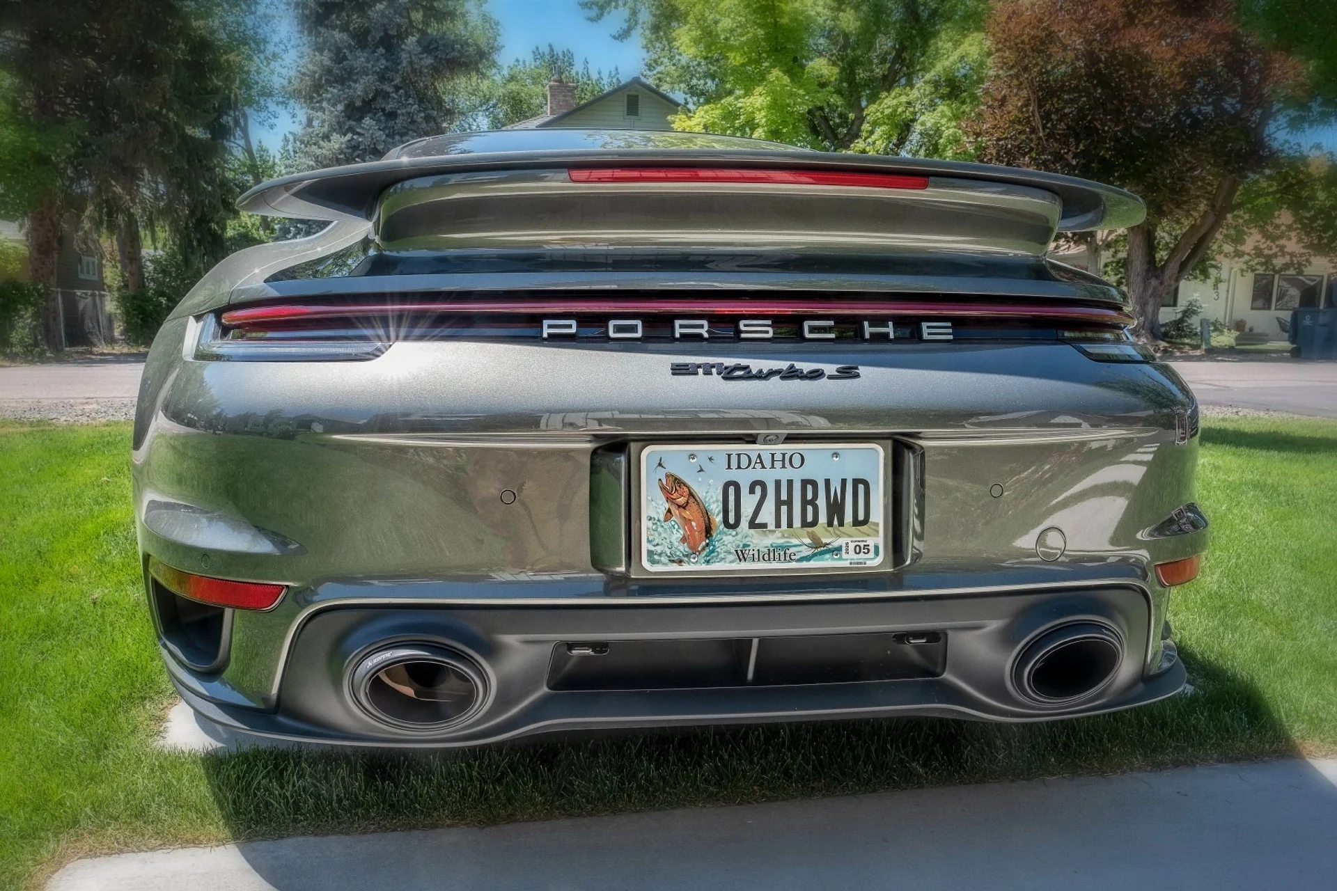 mph016_2213199824_Used_2021_Porsche_911_Turbo_S_1780951392_37b397d162