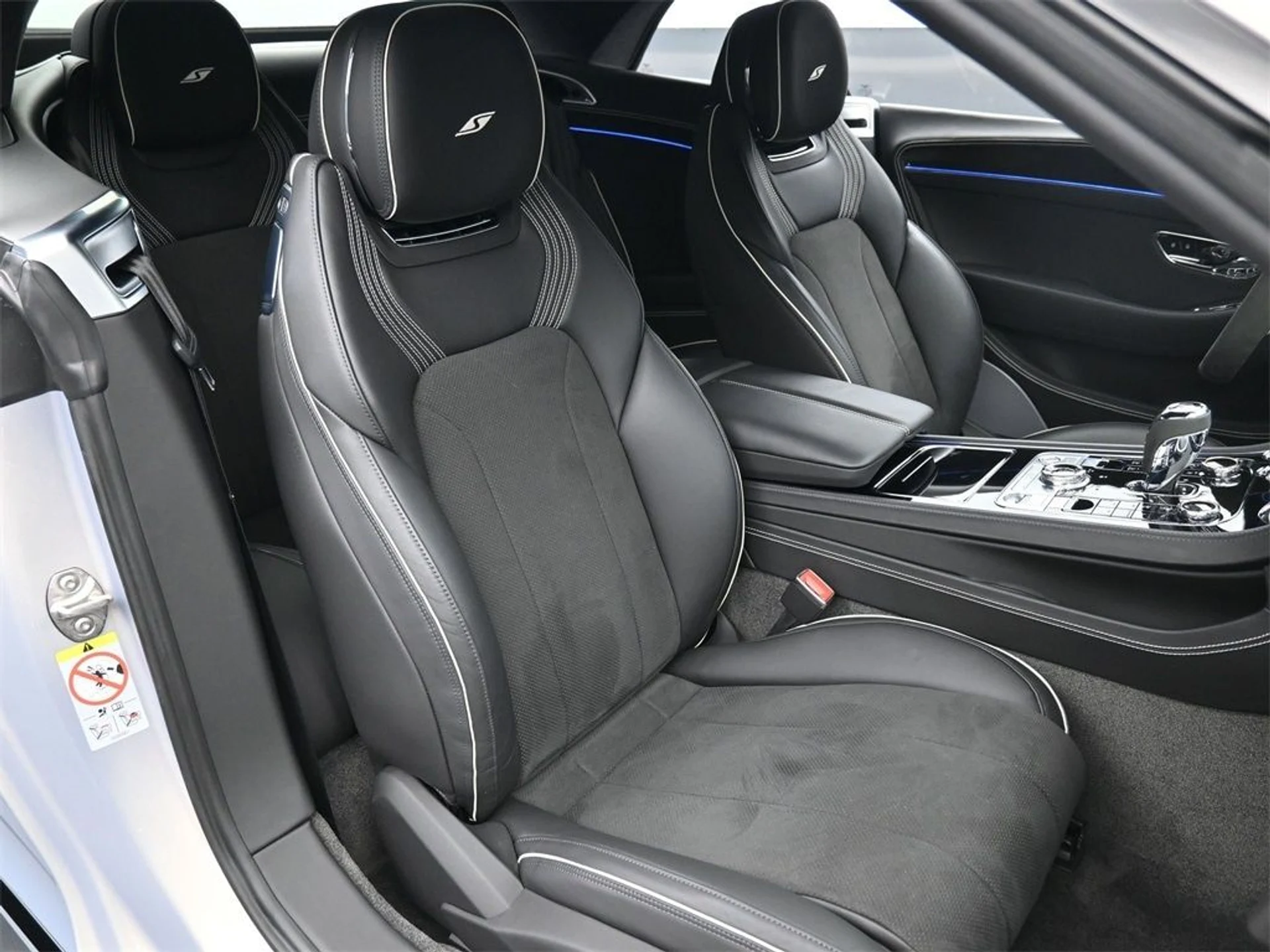 mph016_2218835299_60b836687febdb376a5afaaf3d732e3fx_aba296dfd6