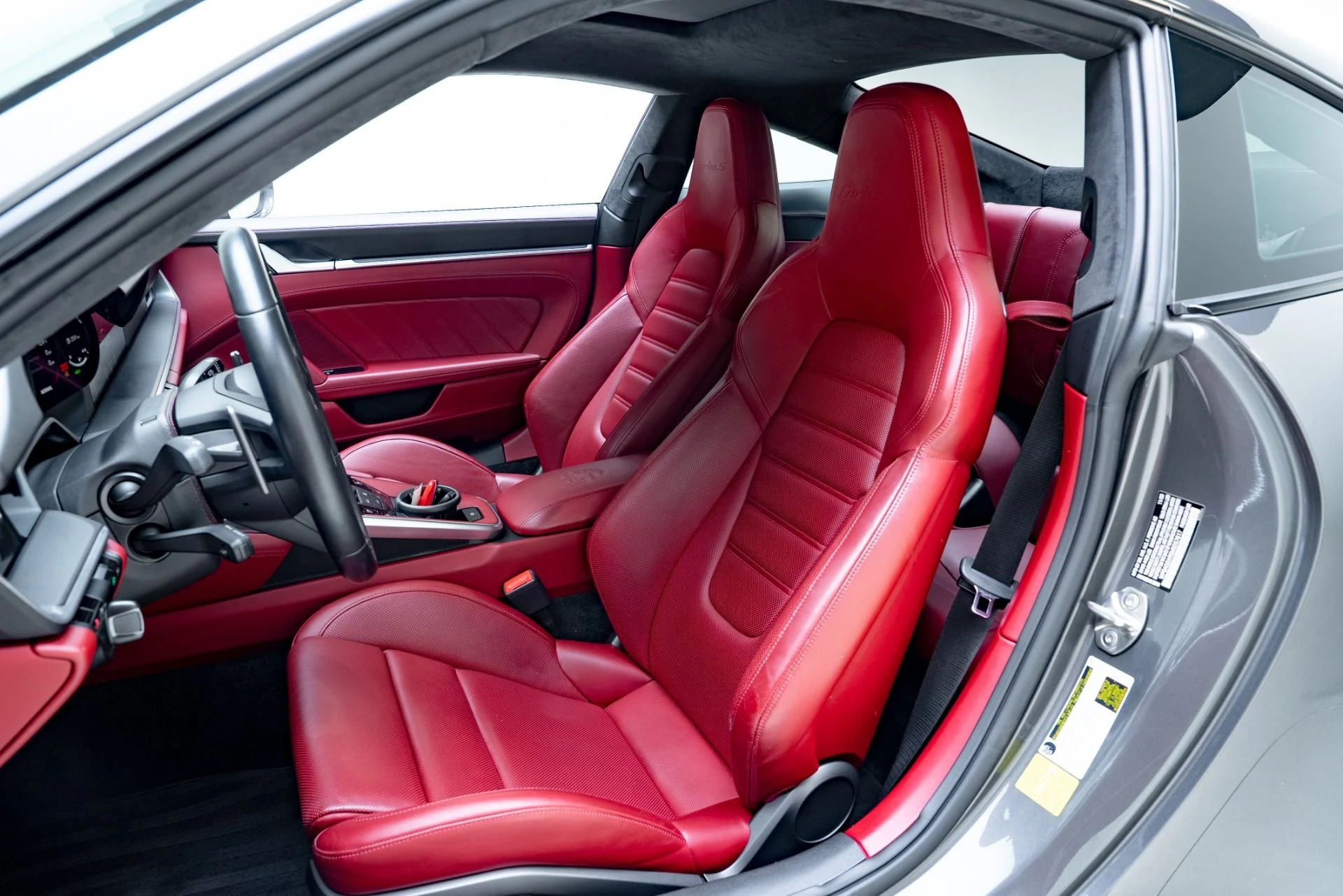 mph016_2233894640_Used_2021_Porsche_911_Turbo_S_1778698810_f5e6b8b469