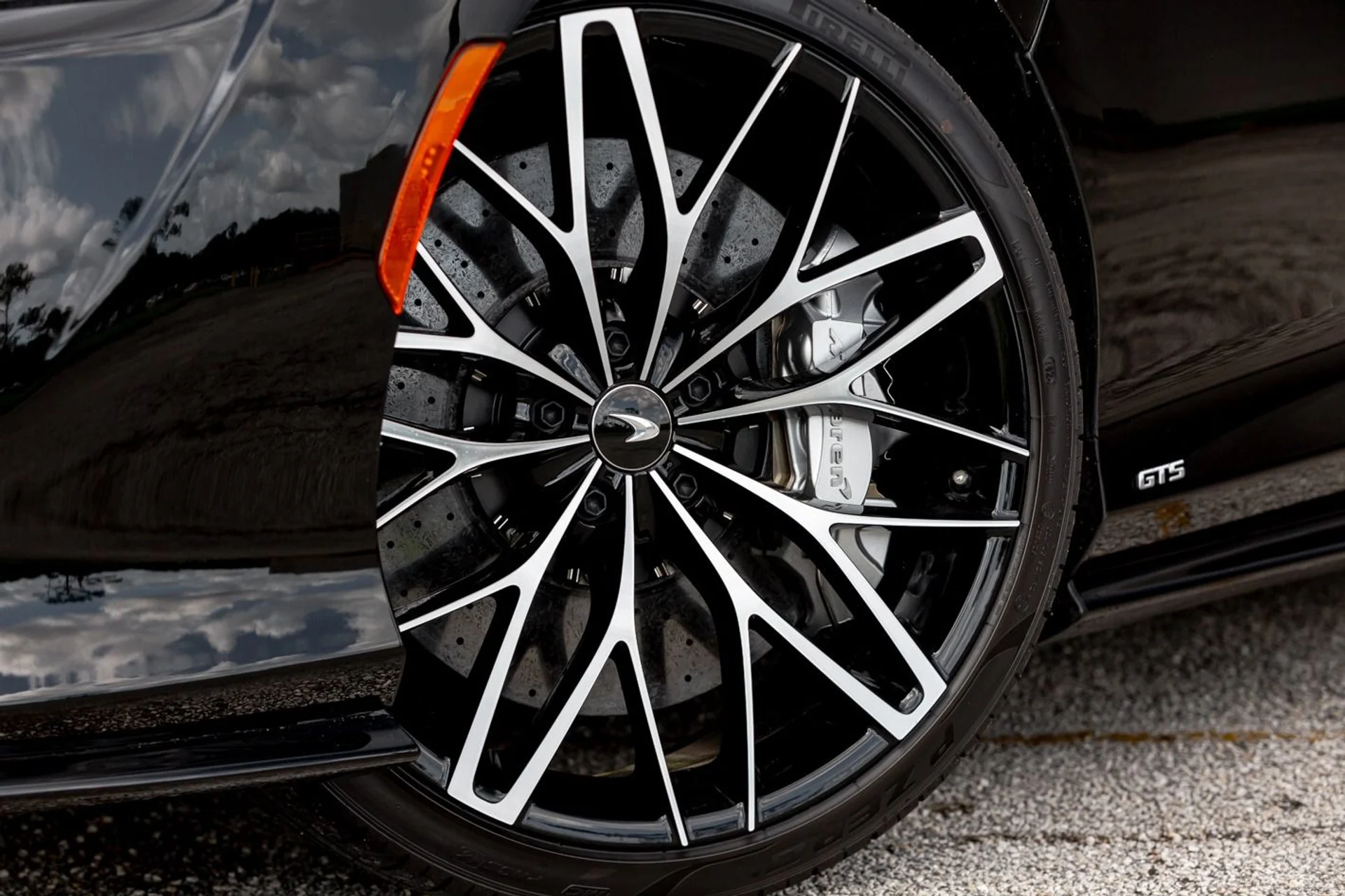 mph016_223556303_New_2025_Mc_Laren_GTS_Tech_Lux_8fee4f7546