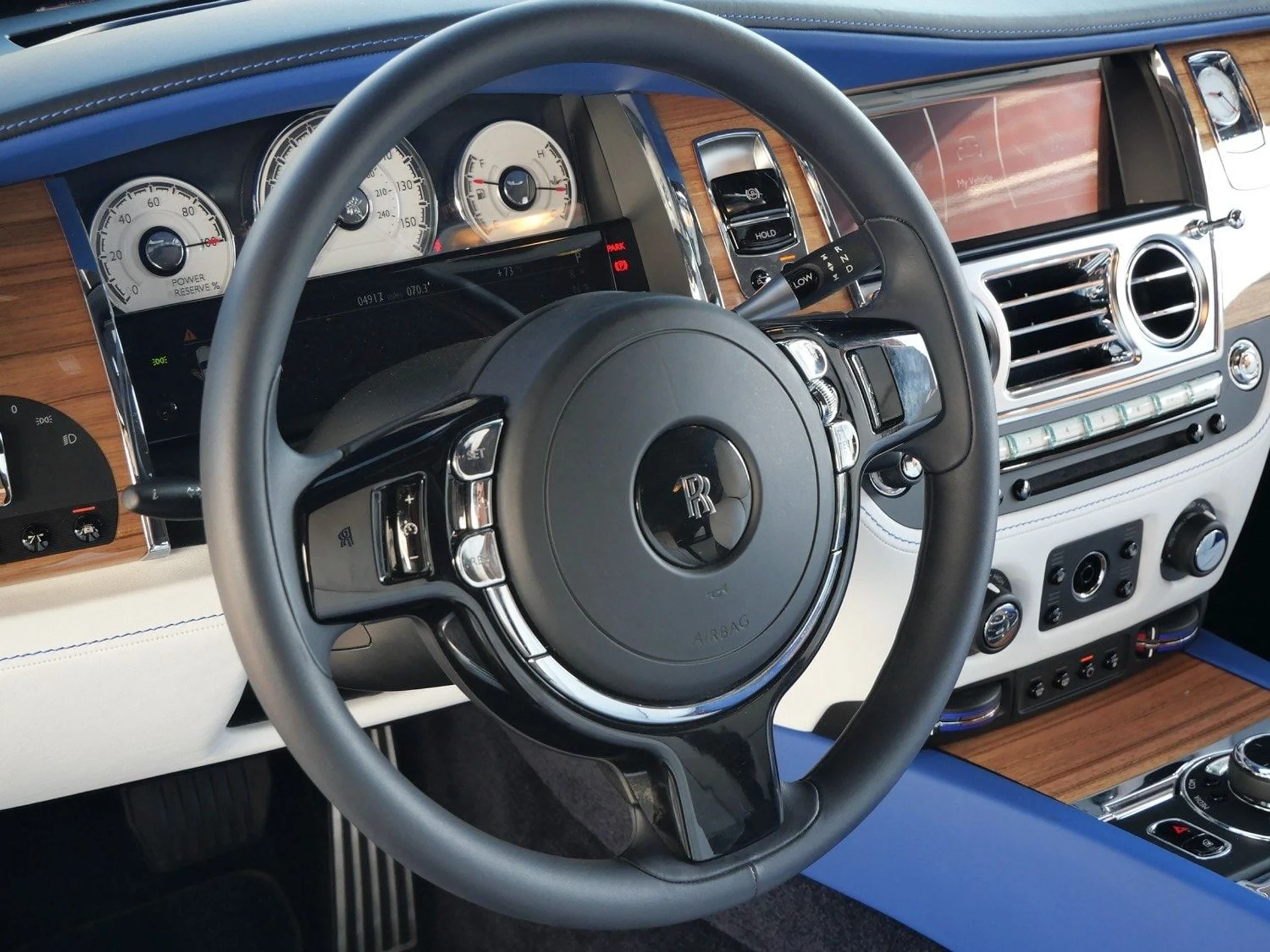 mph016_2242776166_de34463d71cea40fb87e718ab9e3ec9fx_abc5964ad7