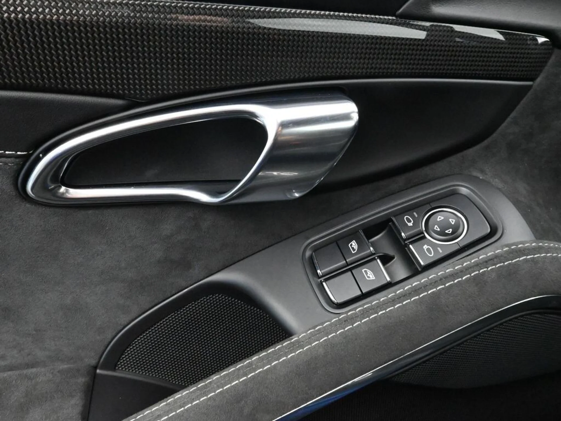 mph016_2245856807_c3b7b3b7e17893666af31cd7c7d70dc9x_7f76262cd4