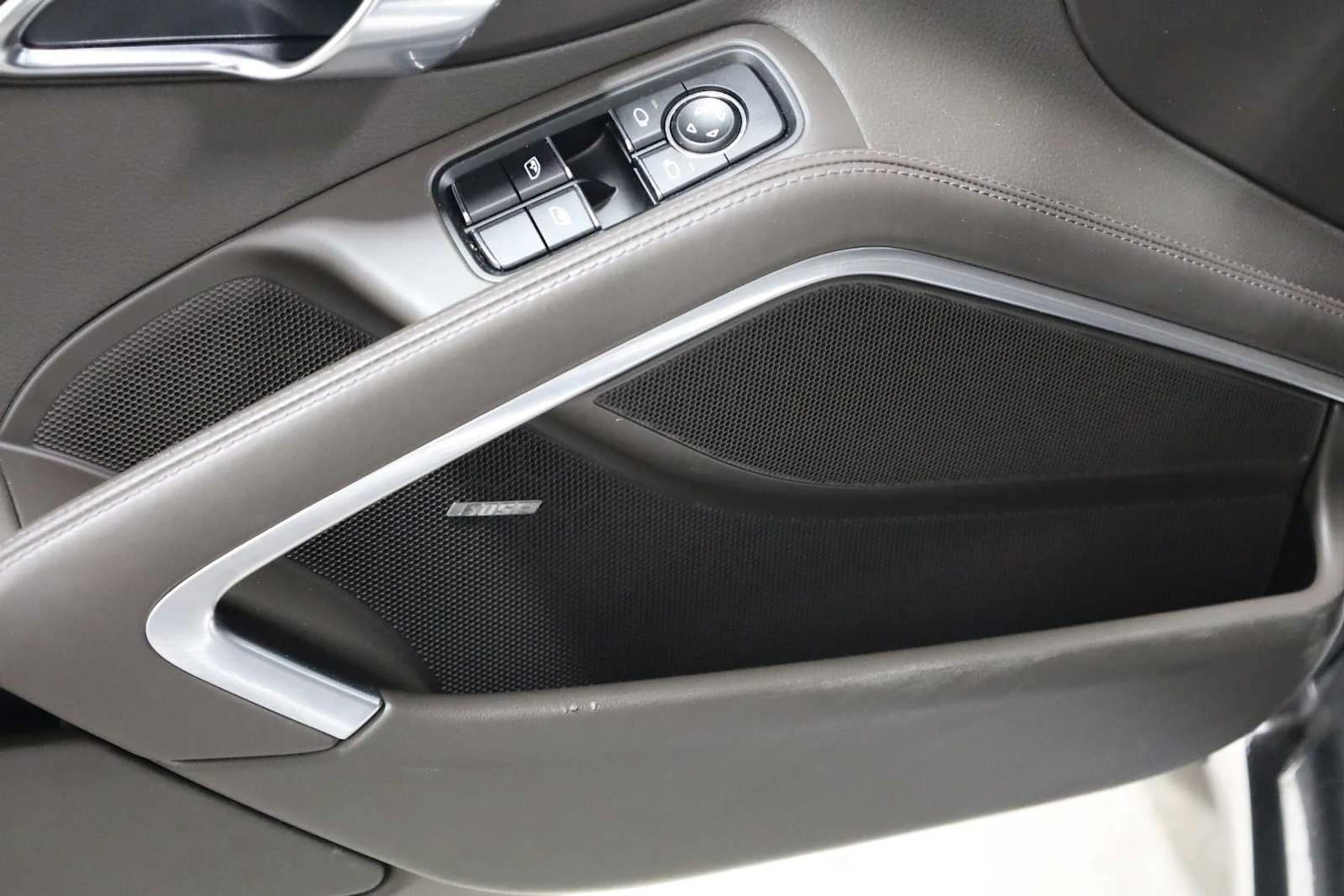 mph016_2250642094_a38d7474ebb383875fd97e100ee0659a_c16d6be1e6