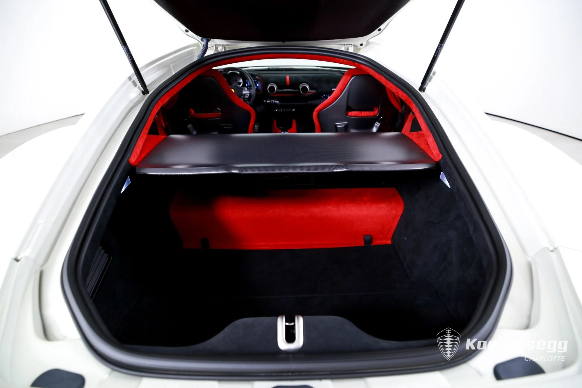 mph016_2253298142_Used_2022_Ferrari_812_Competizione_1783436610_cea037319f