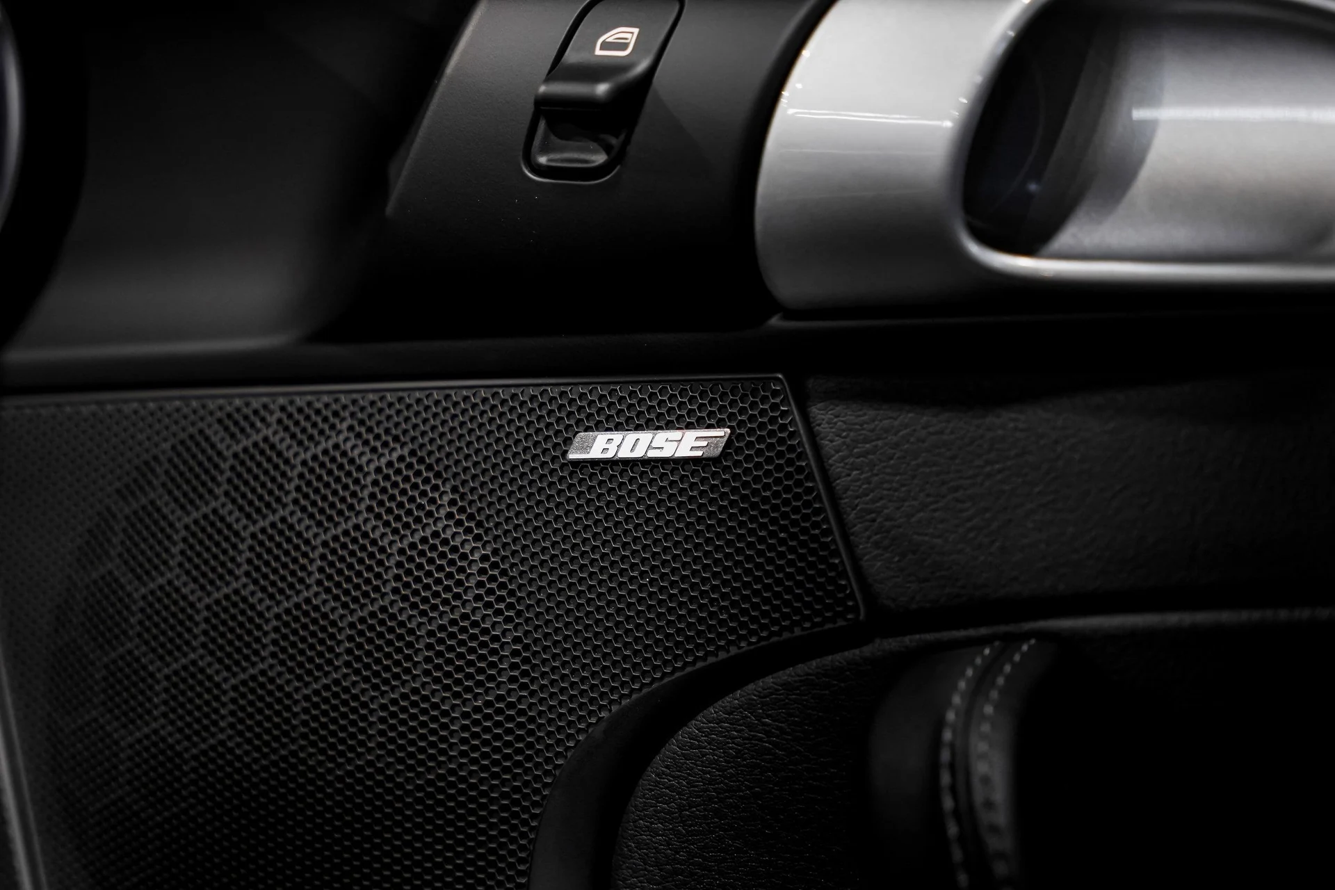 mph016_2256650117_3b3f13de344dd9bd742e8bf702f93759x_816ab45335