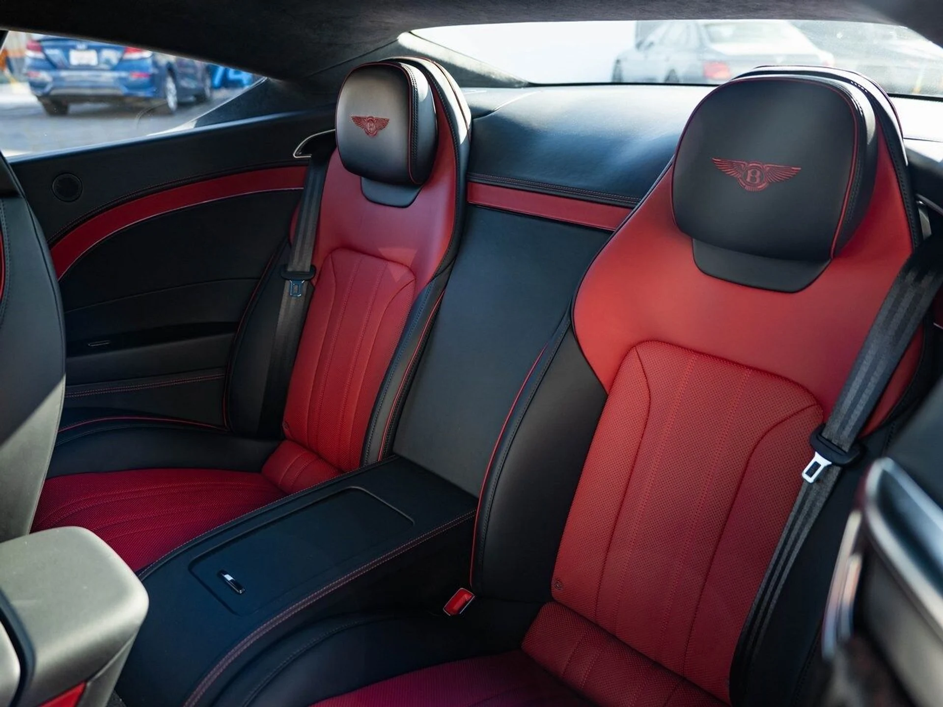 mph016_2256650117_755331008ef695bfba2dad23b2195b6ax_6fd4a35145