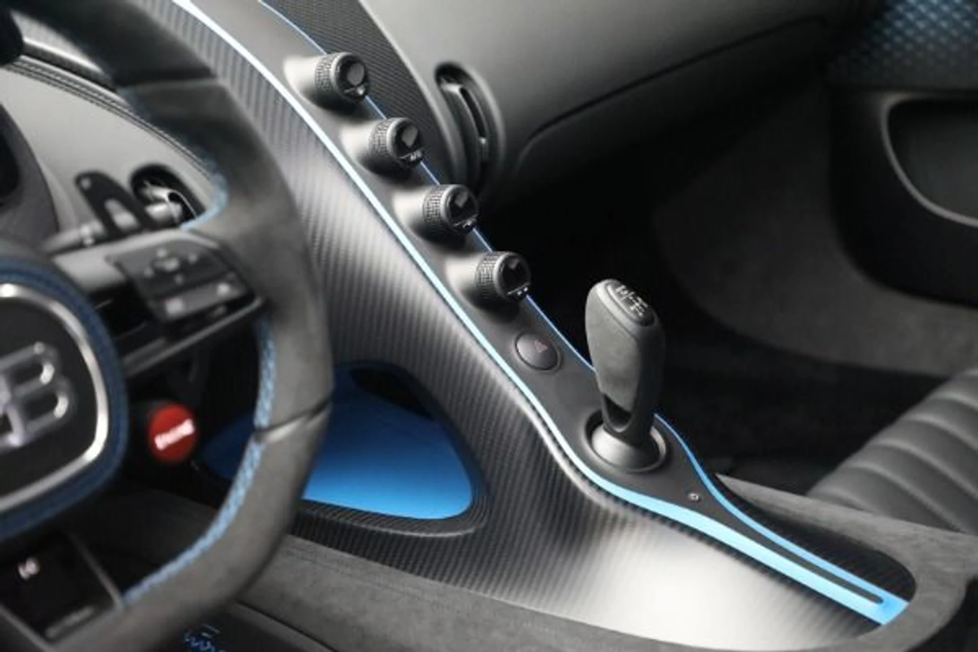 mph016_2257602727_Used_2021_Bugatti_Chiron_Pur_Sport_d934501c6c