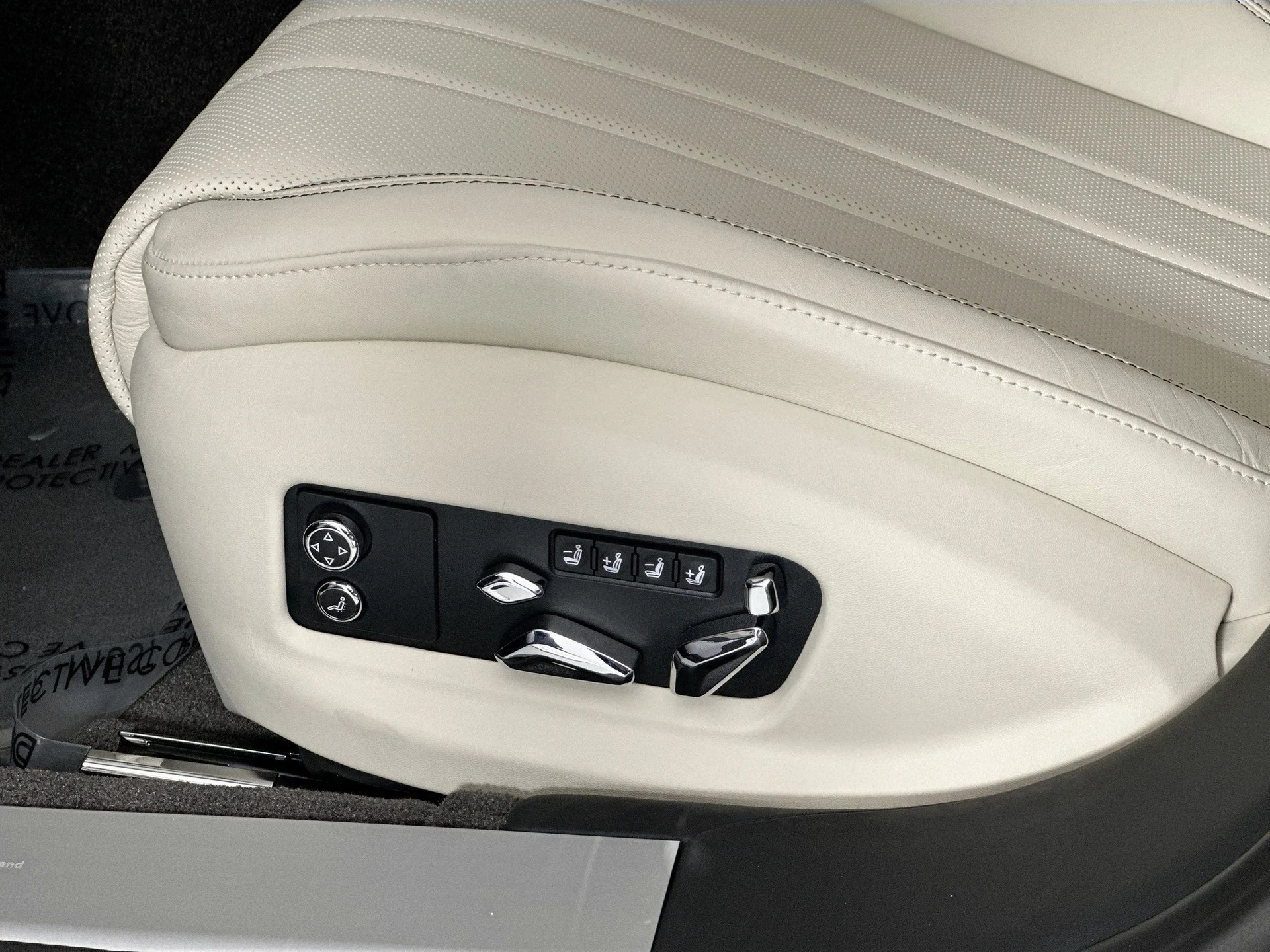 mph016_2260872340_17_5f429251eb