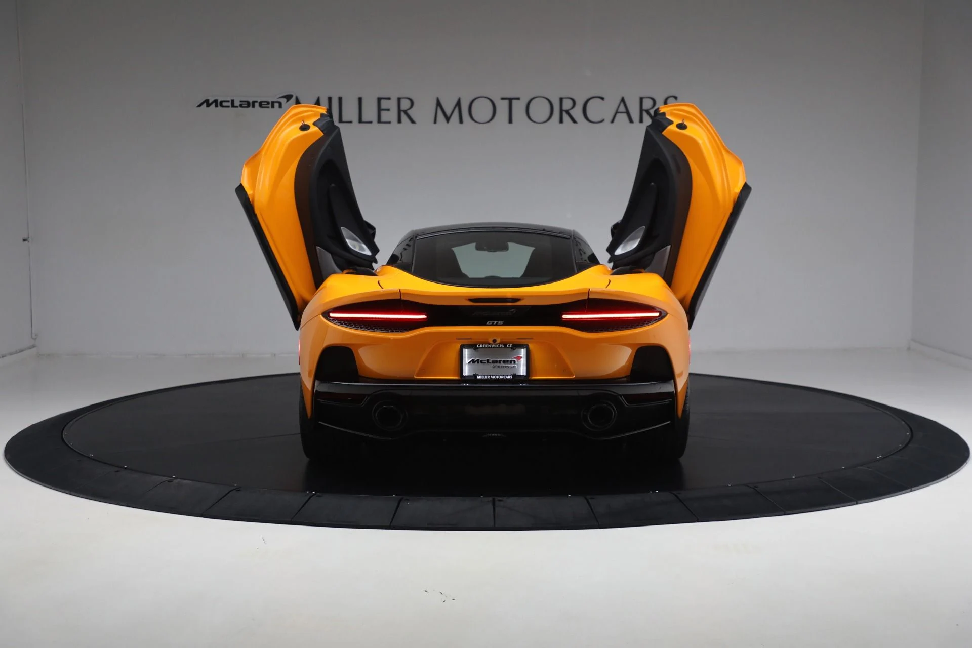 mph016_2261972768_Used_2025_Mc_Laren_GTS_4944045d00